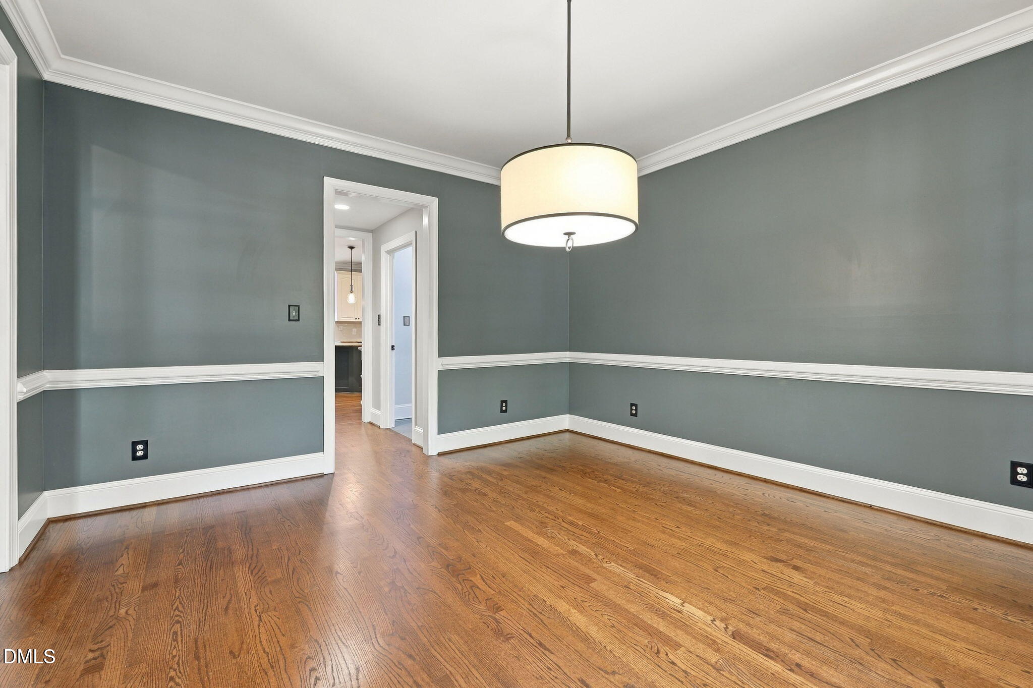 102 Eyemouth Court Property Photo 8