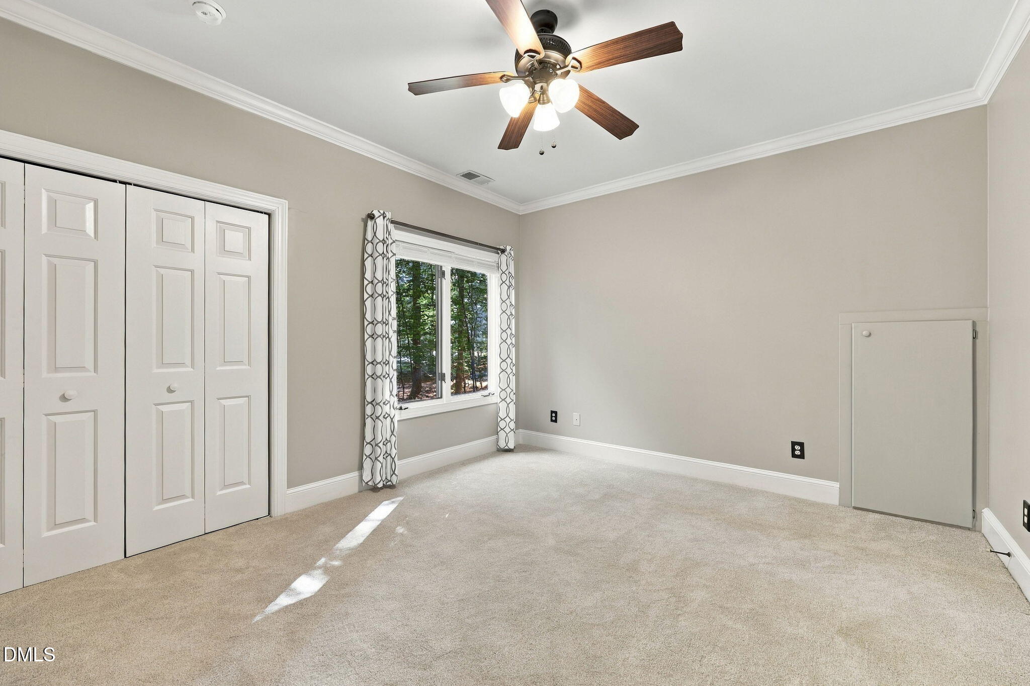 102 Eyemouth Court Property Photo 37