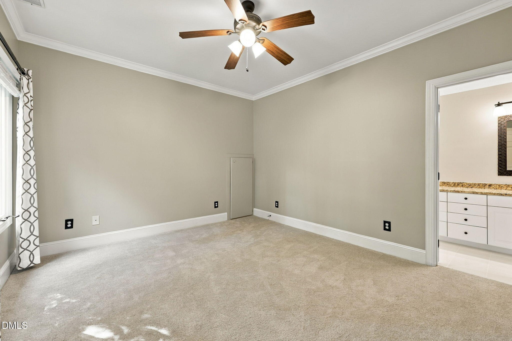 102 Eyemouth Court Property Photo 38