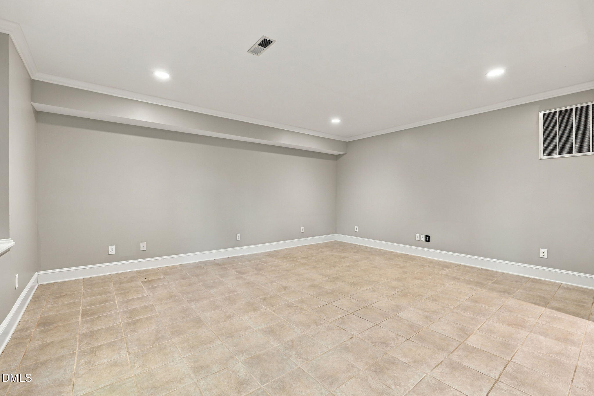 102 Eyemouth Court Property Photo 42
