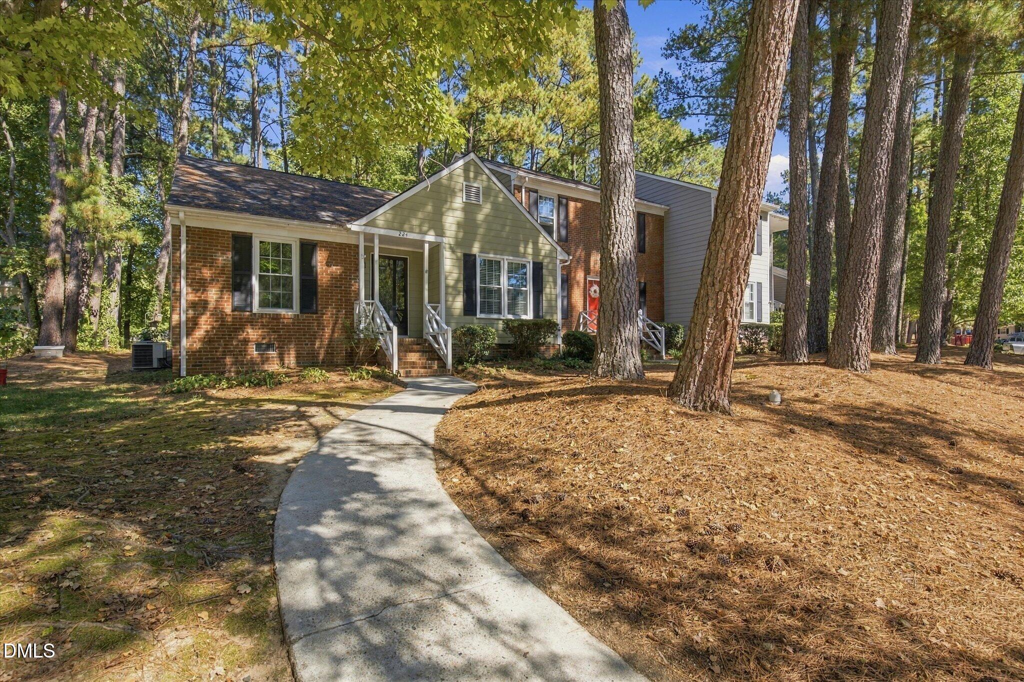 224 Wetherburn Lane Property Photo 1