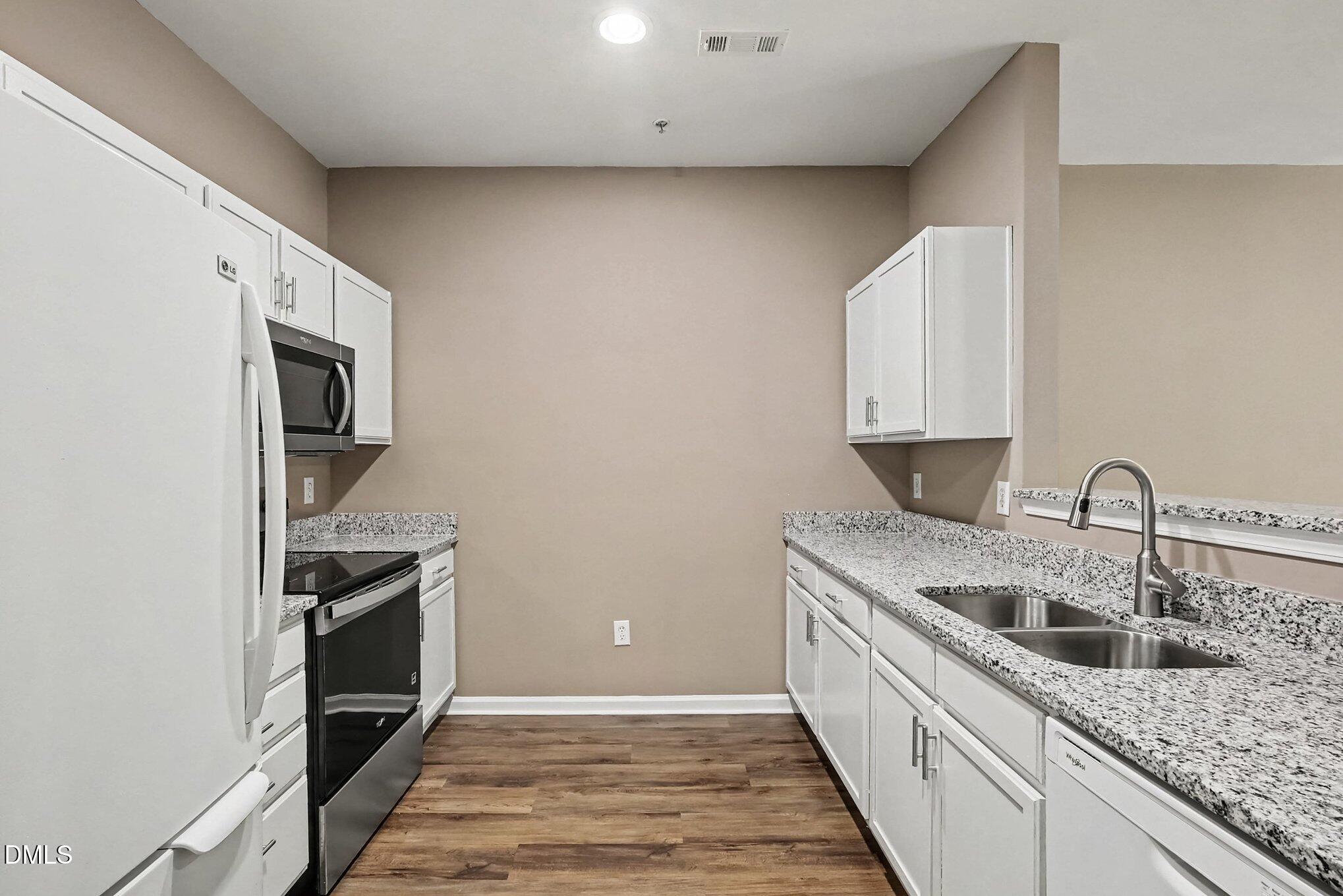 133 Sturbridge Drive 133 Property Photo 10