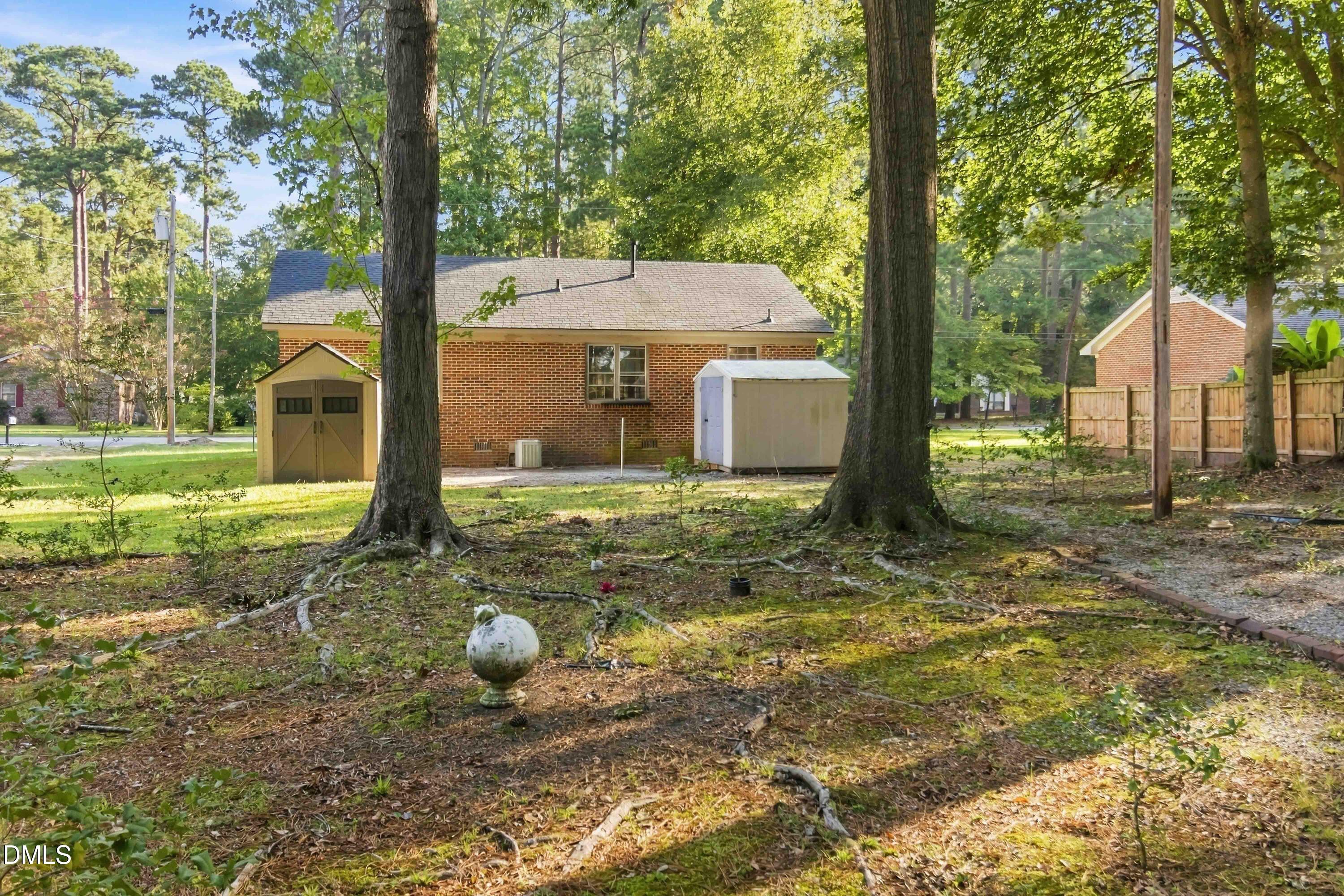 816 Evergreen Road Property Photo 17