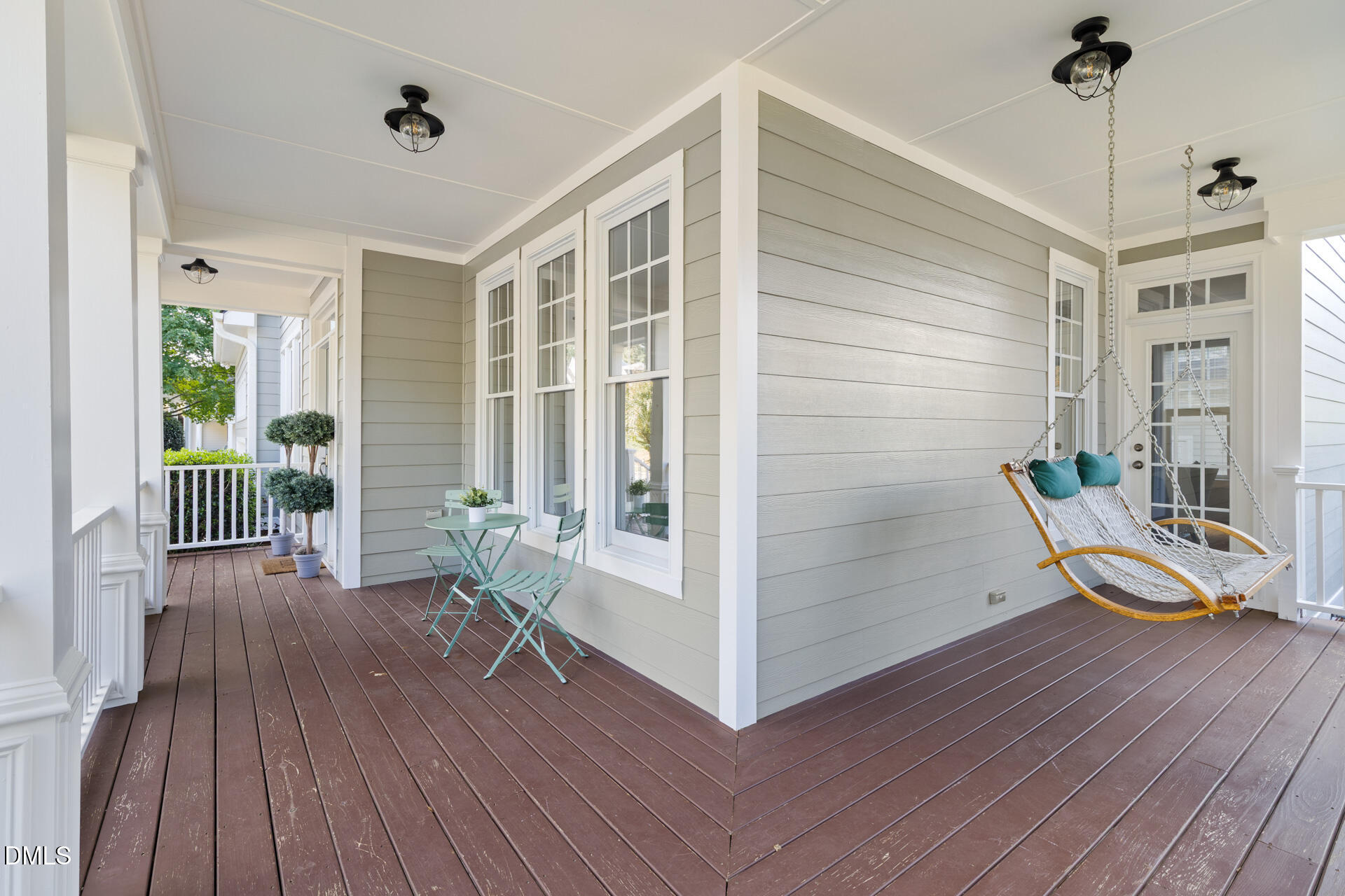209 Old Larkspur Way Property Photo 4