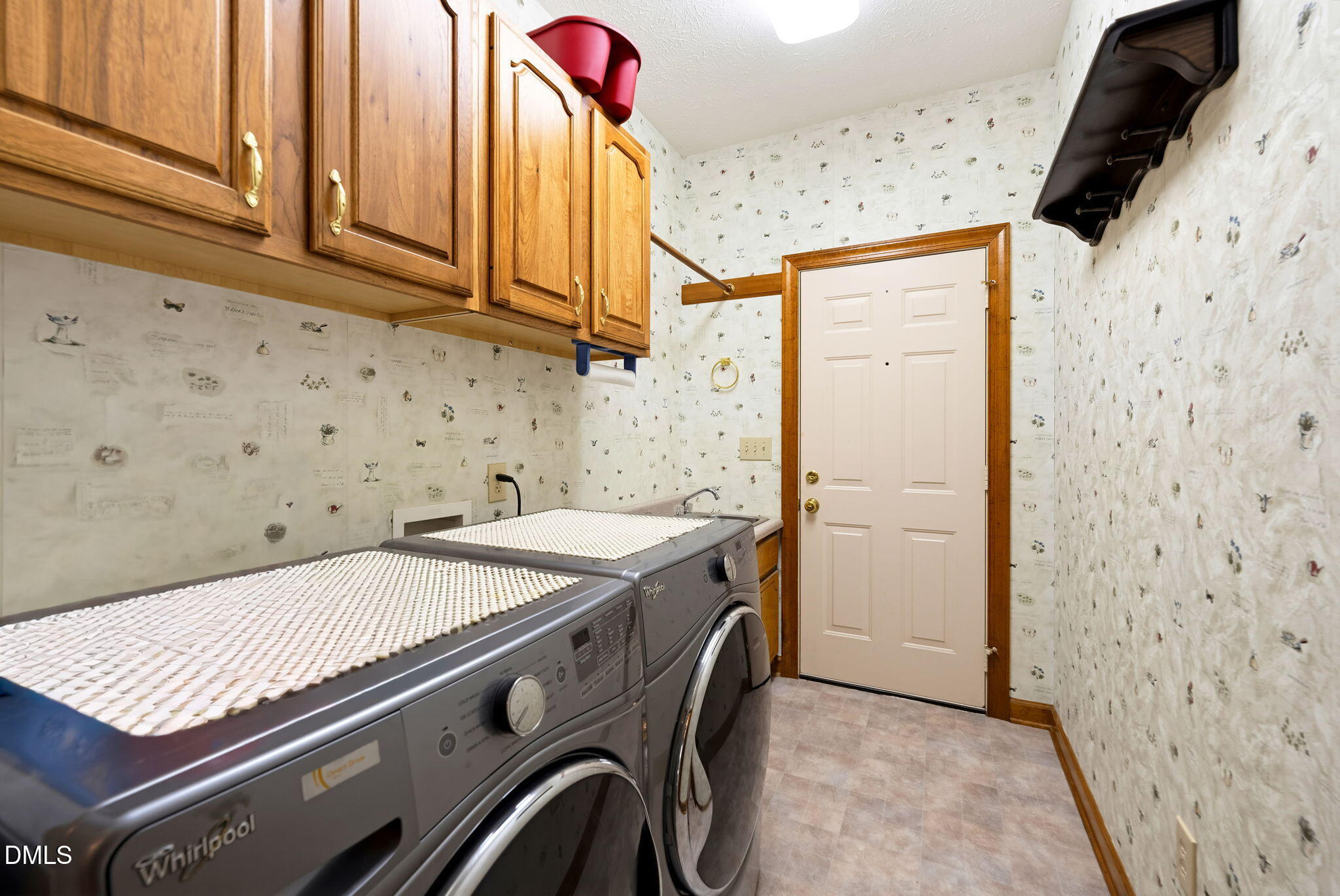 426 Hazelnut Drive 8 Property Photo 19