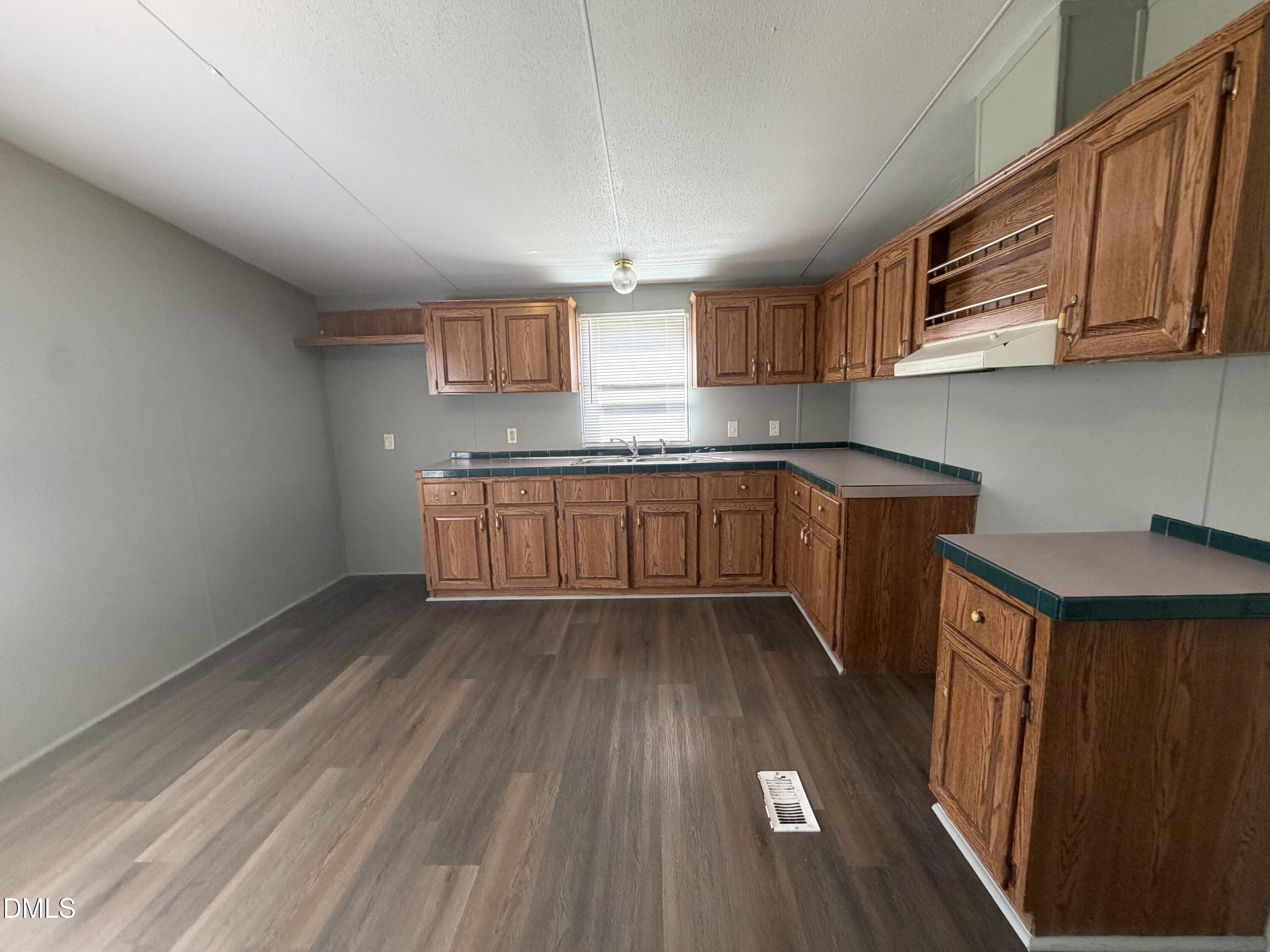 170 Rosie Drive Property Photo 6
