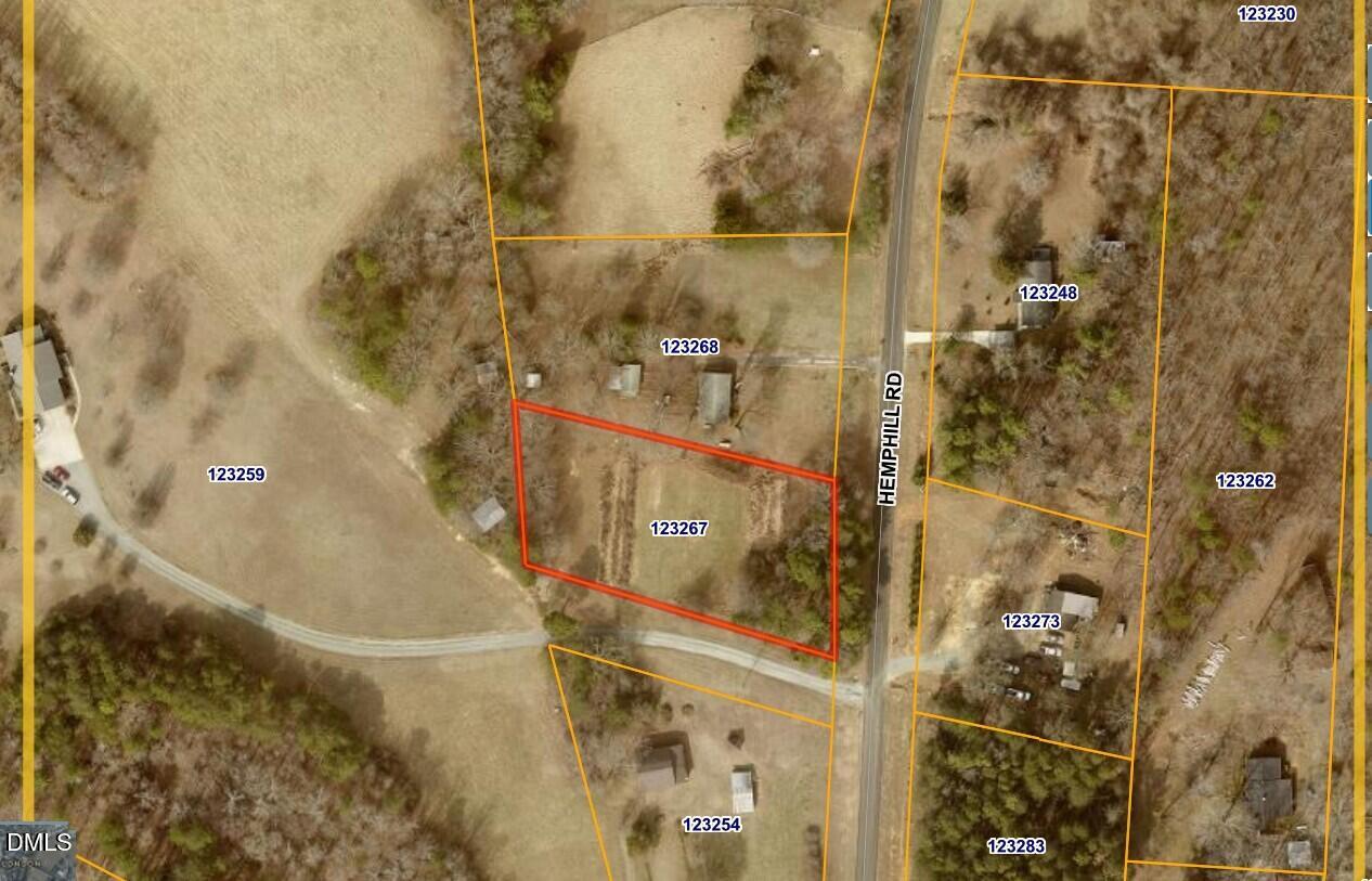 7038 Hemphill Road Property Photo 1
