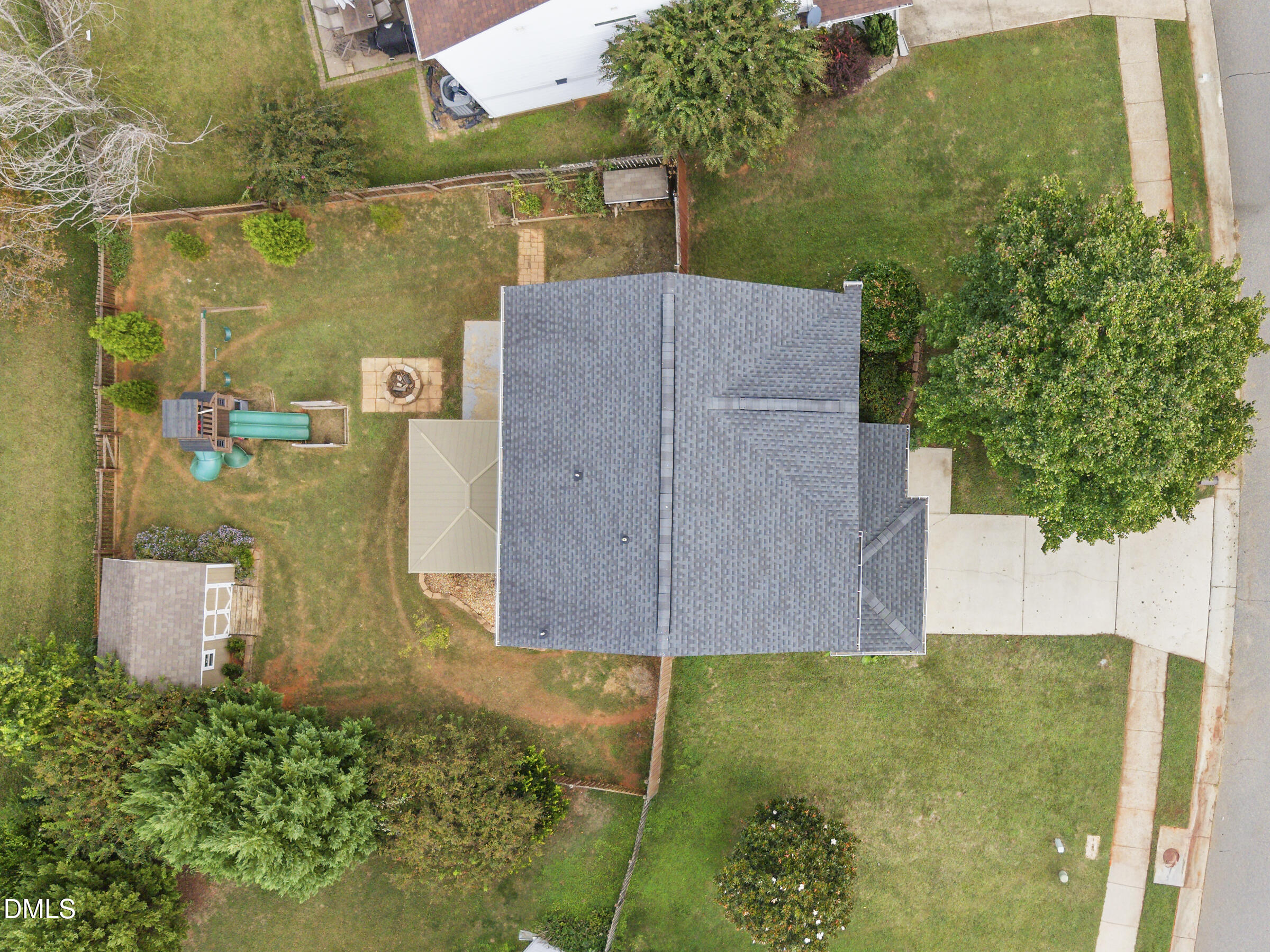 703 Blue Lake Drive Property Photo 38