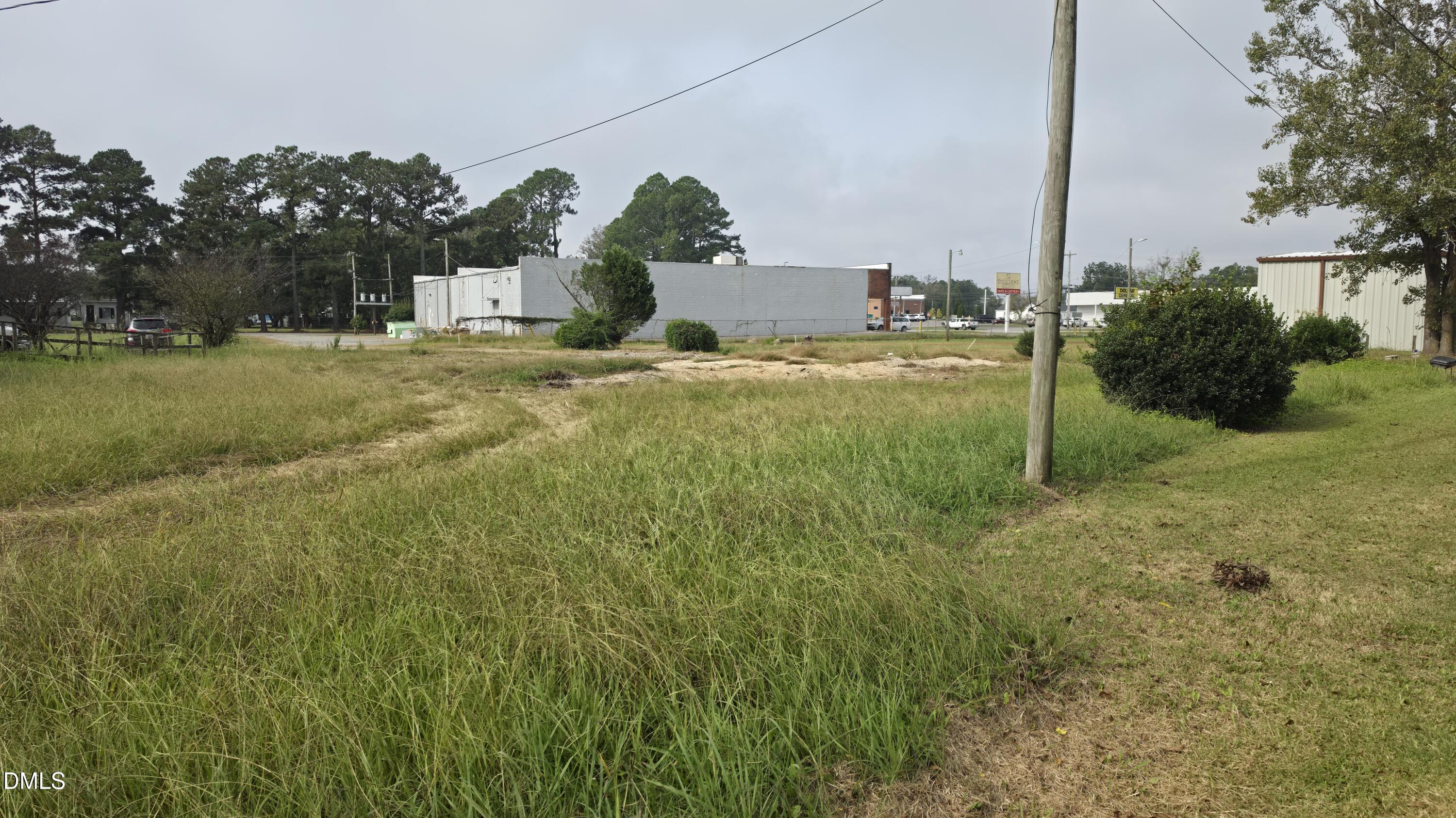 773 W Old County Road Property Photo 16