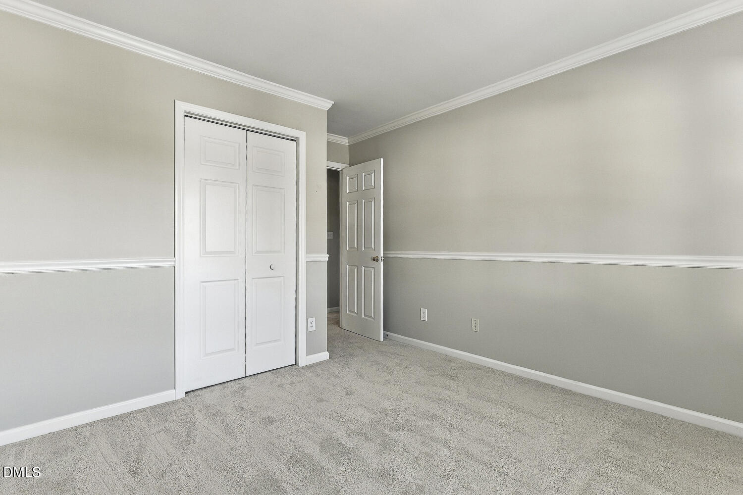 905 Greendale Court Property Photo 47