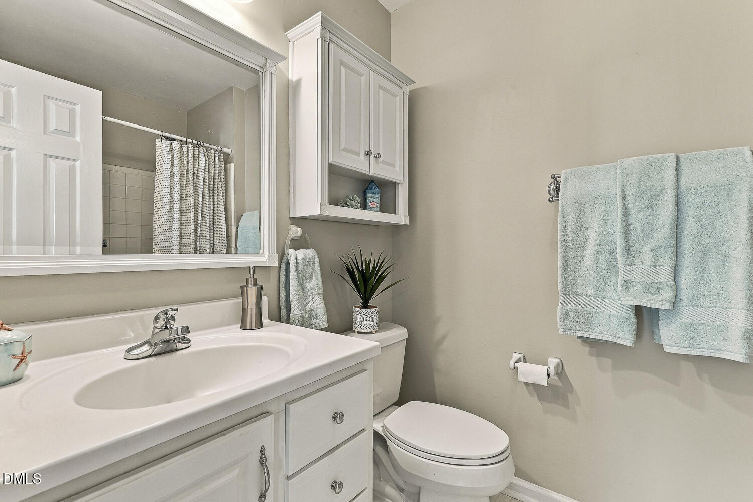 905 Greendale Court Property Photo 48