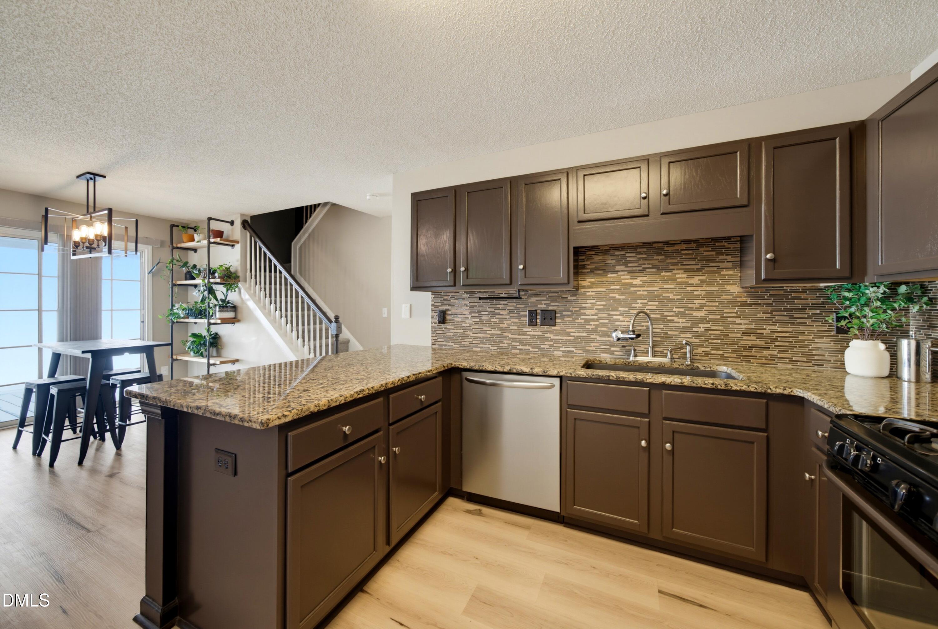 9136 Colony Village Lane Property Photo 13