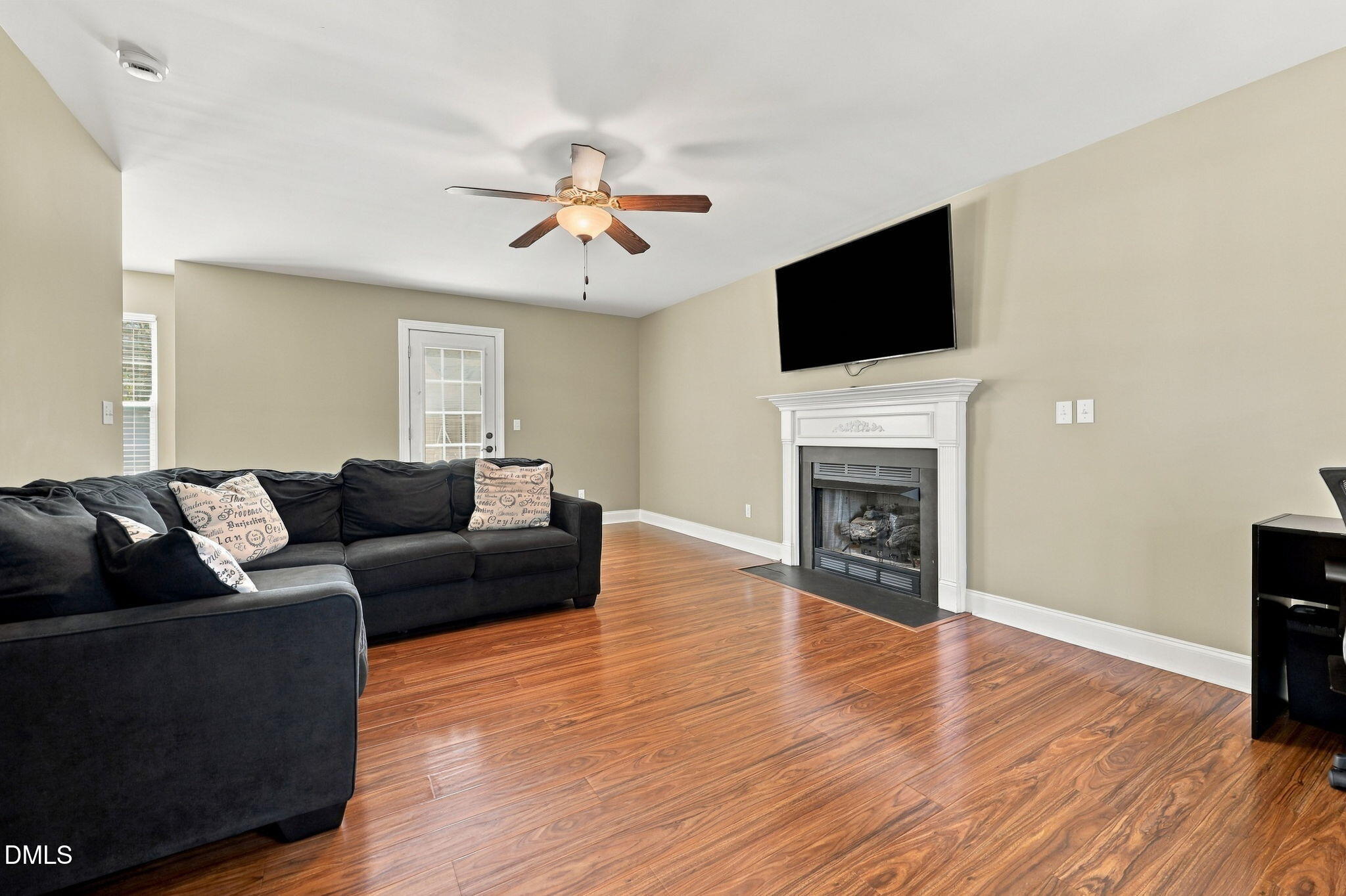 188 Gunner Court Property Photo 4