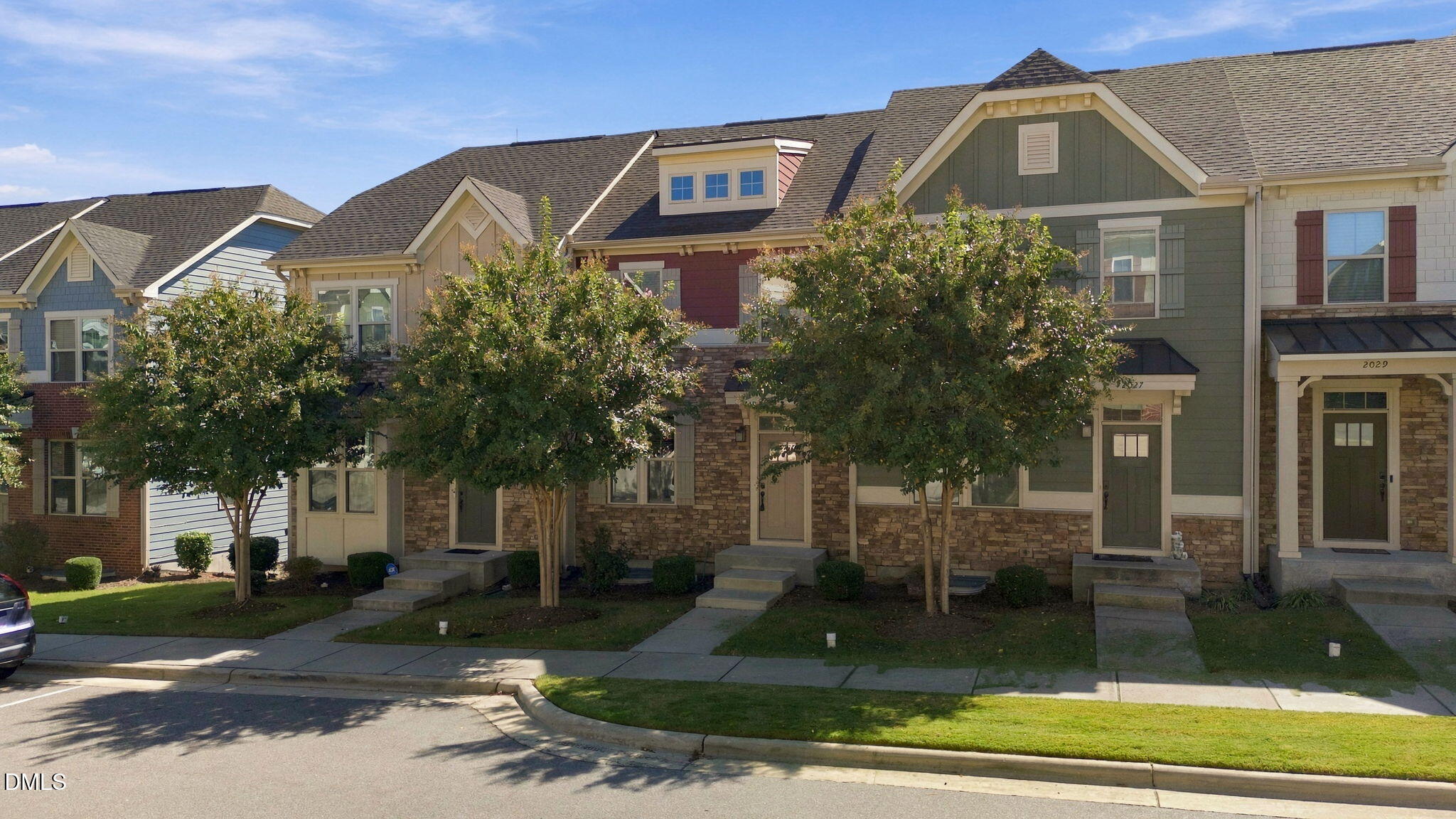 2025 Whitesmith Drive Property Photo 1
