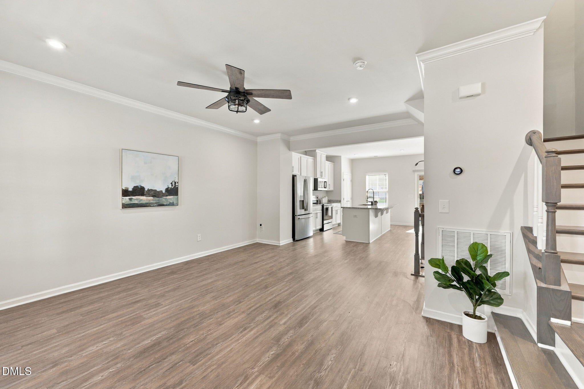 2025 Whitesmith Drive Property Photo 3
