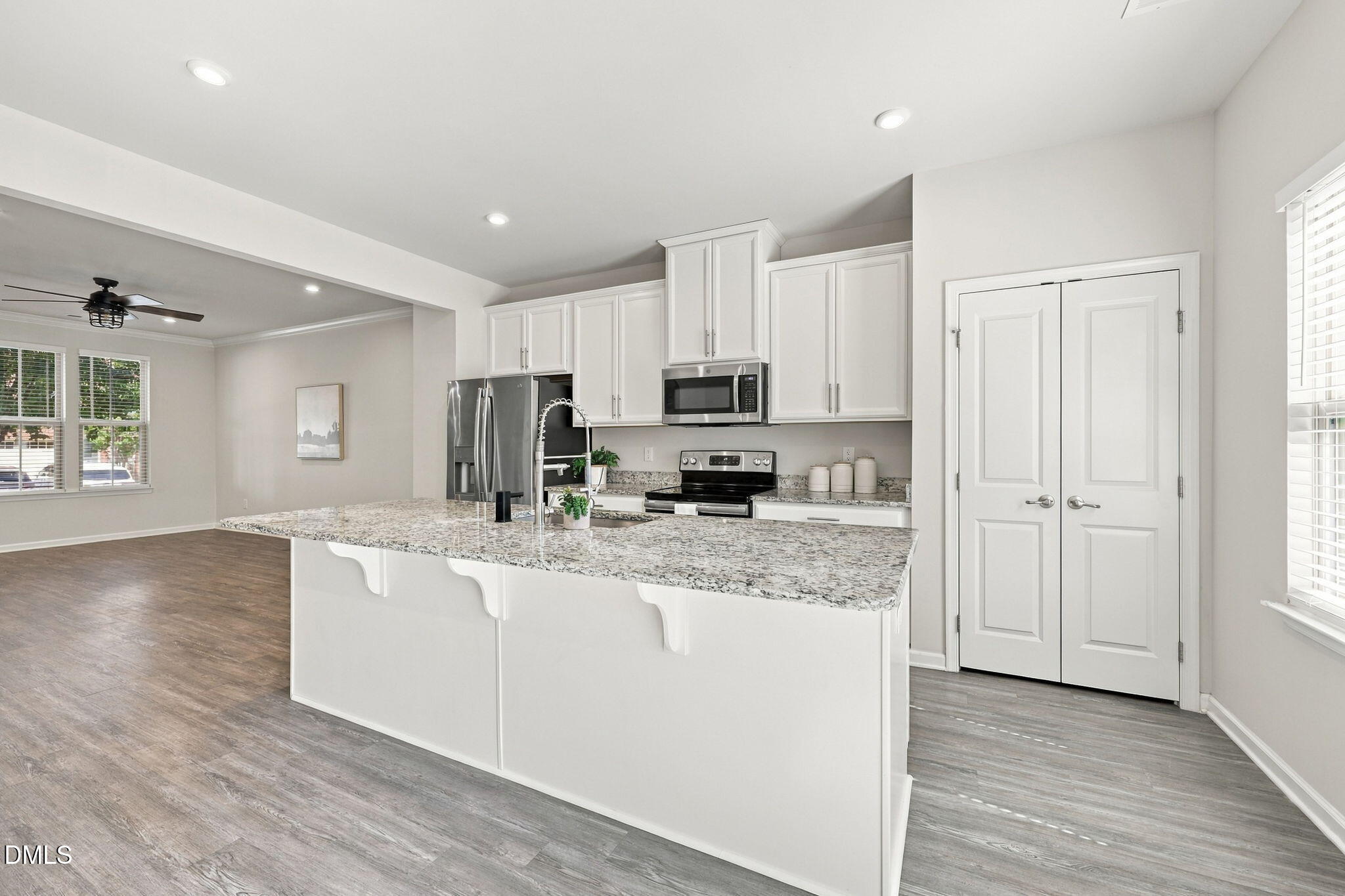 2025 Whitesmith Drive Property Photo 14