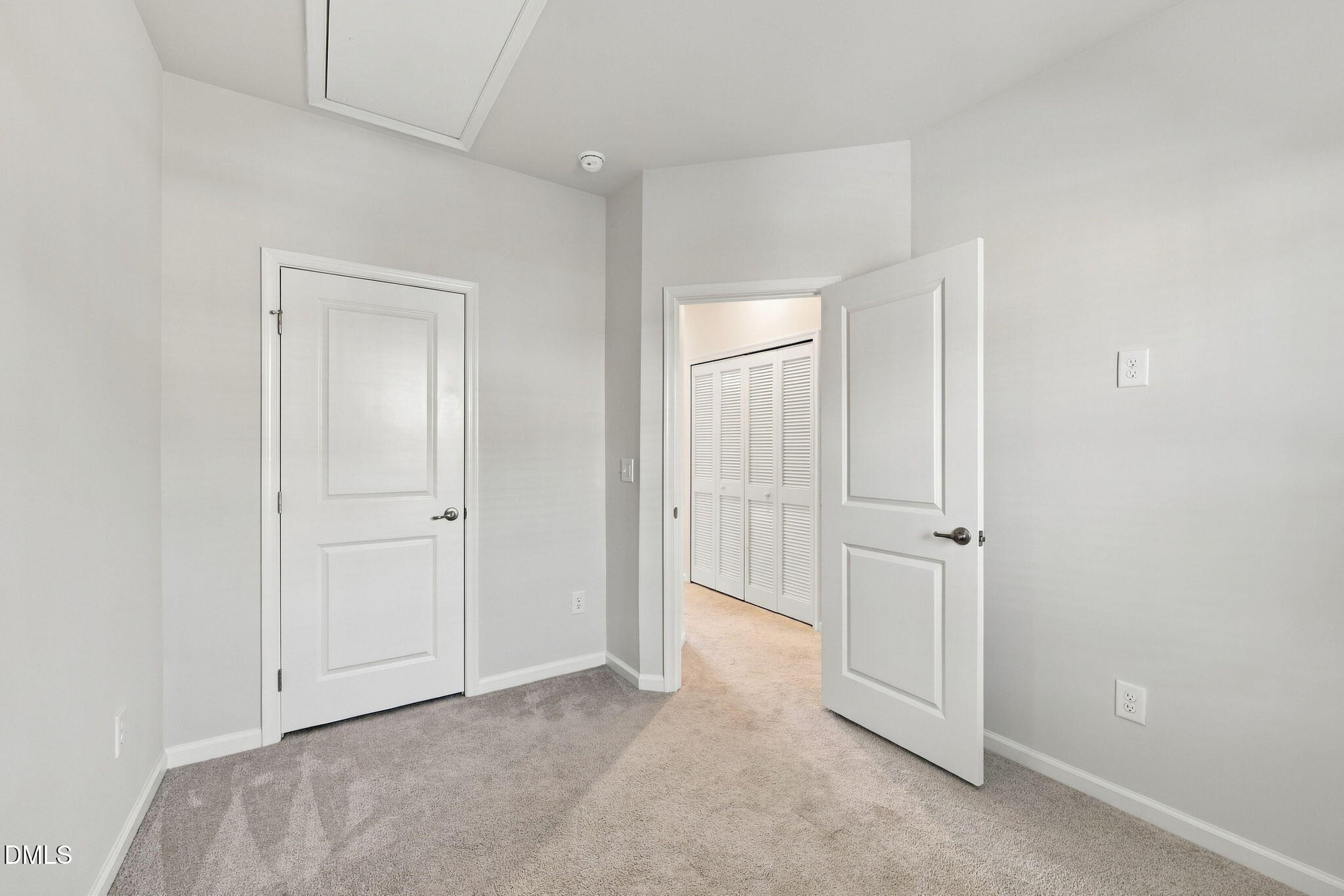 2025 Whitesmith Drive Property Photo 26