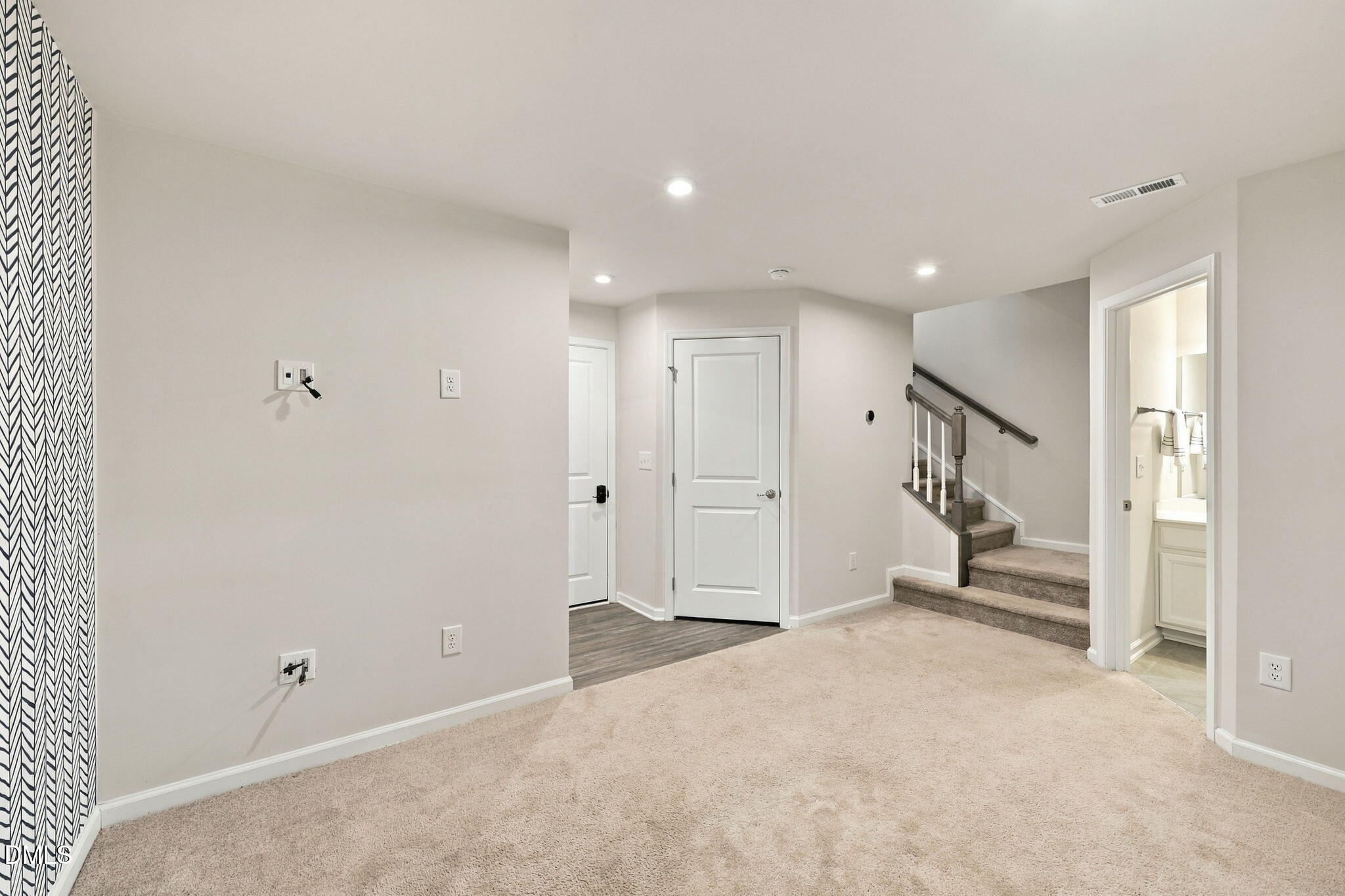 2025 Whitesmith Drive Property Photo 30