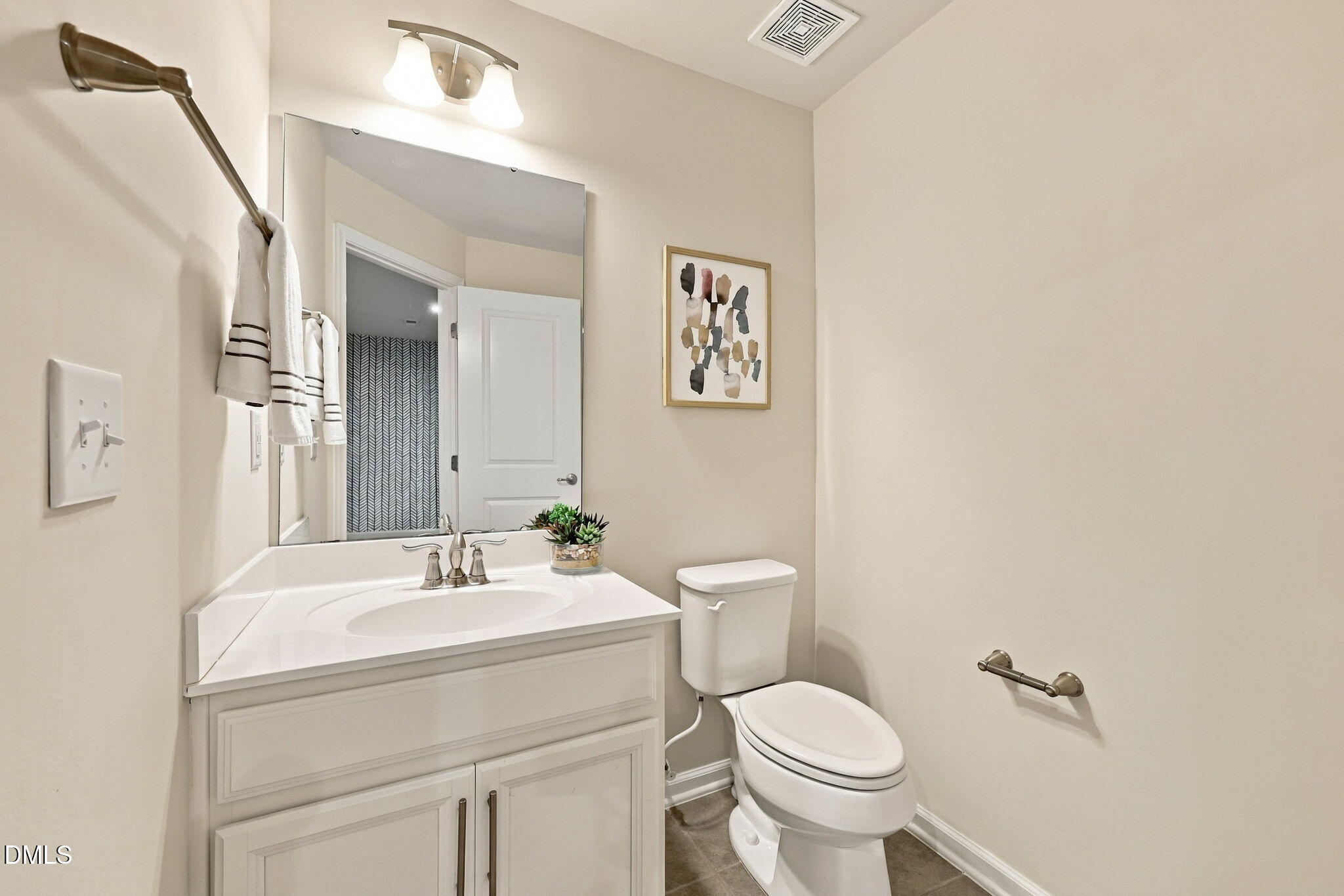 2025 Whitesmith Drive Property Photo 32