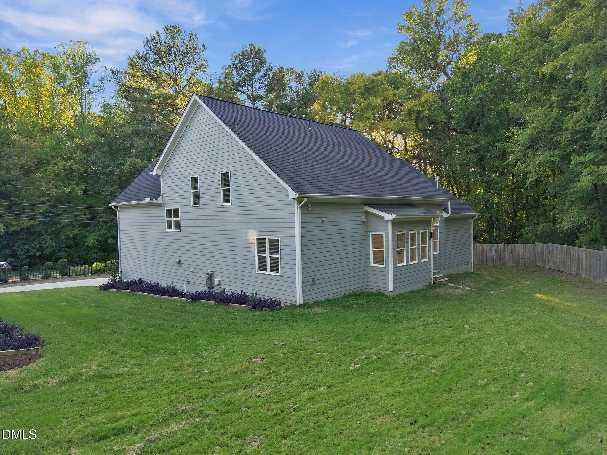511 E Nc-54 Highway Property Photo 65