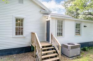 101 E Reason Street Property Photo 5