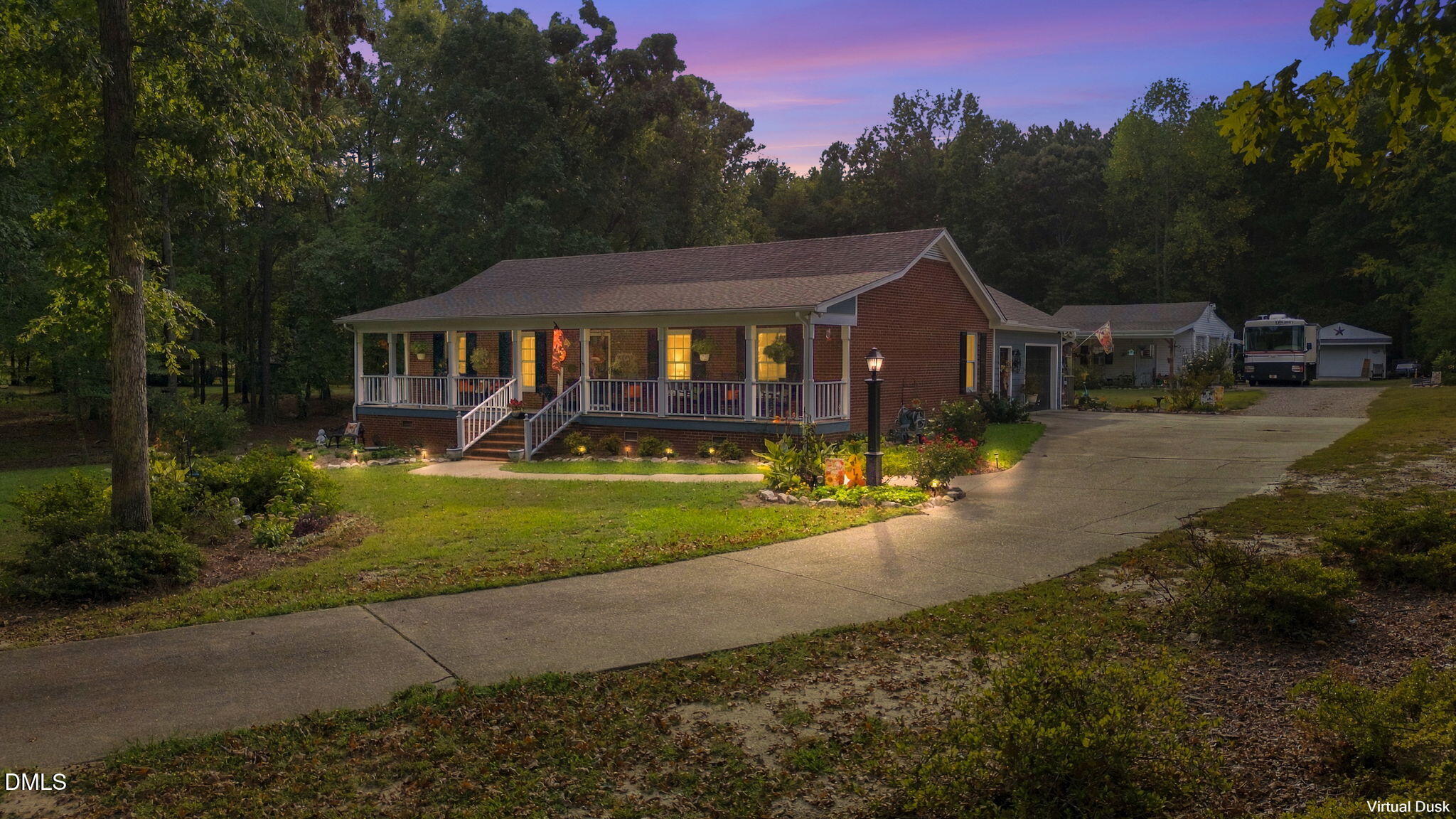 204 Wiley Oaks Drive Property Photo 3
