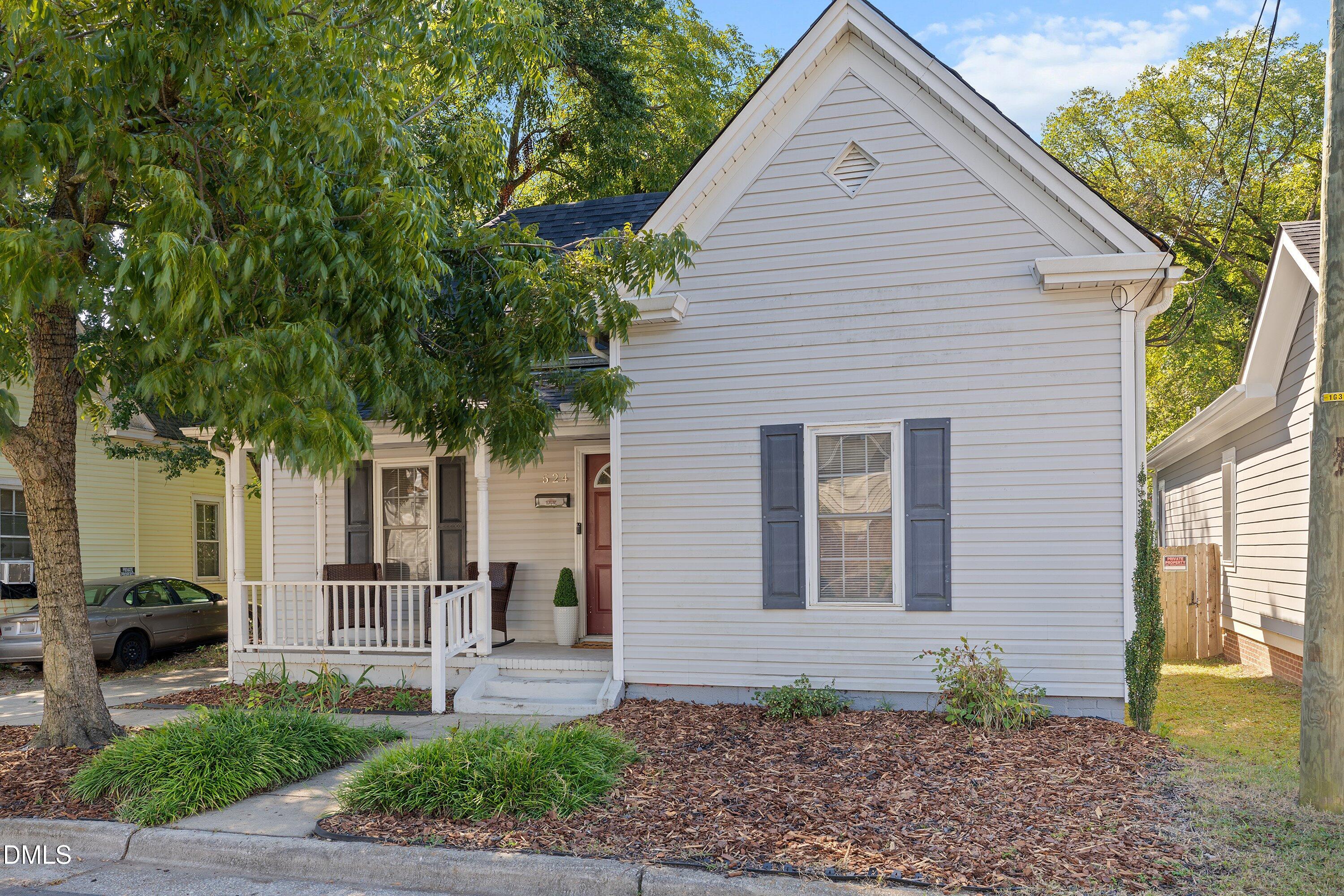 524 Branch Street Property Photo 3