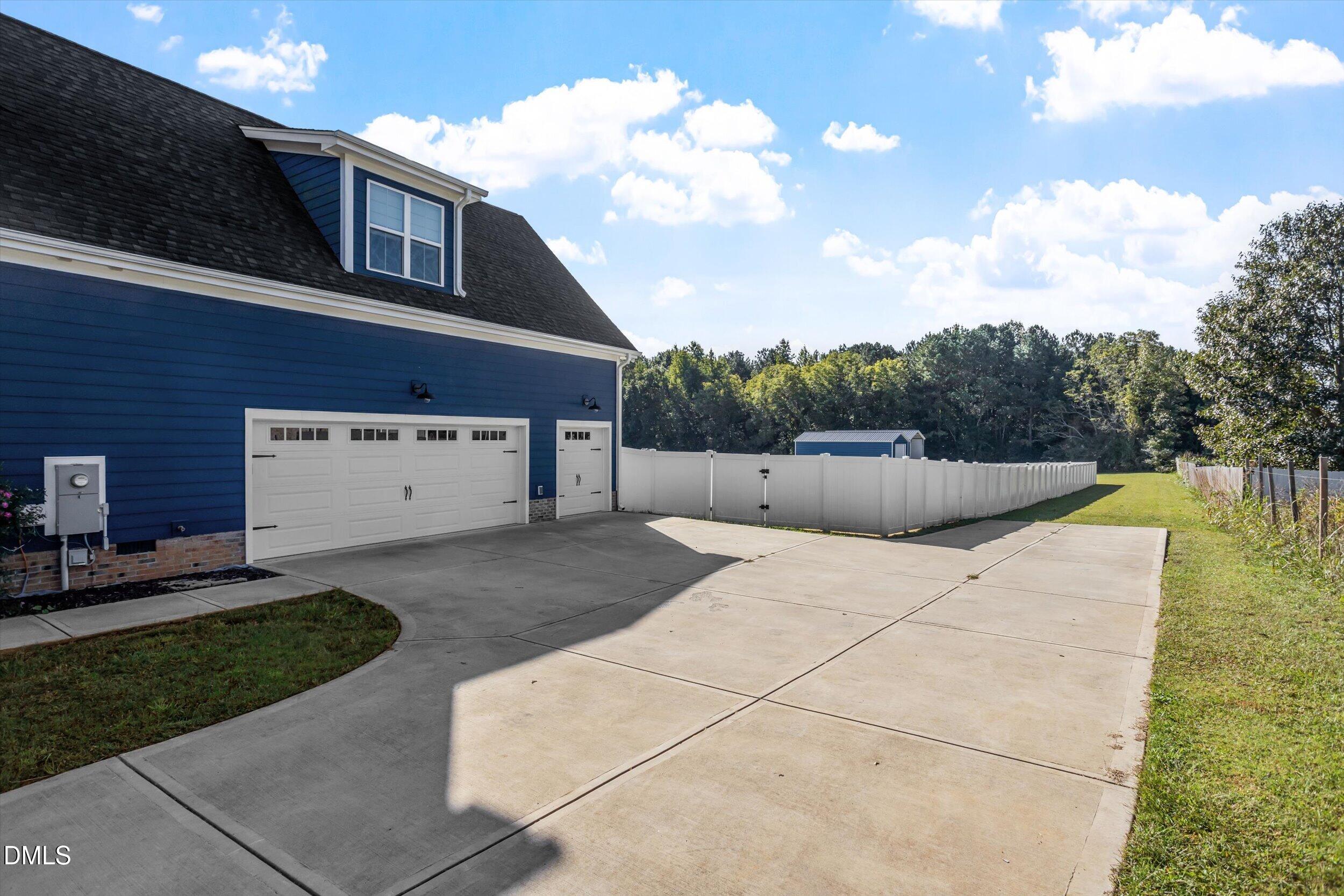 724 Simon Road Property Photo 40