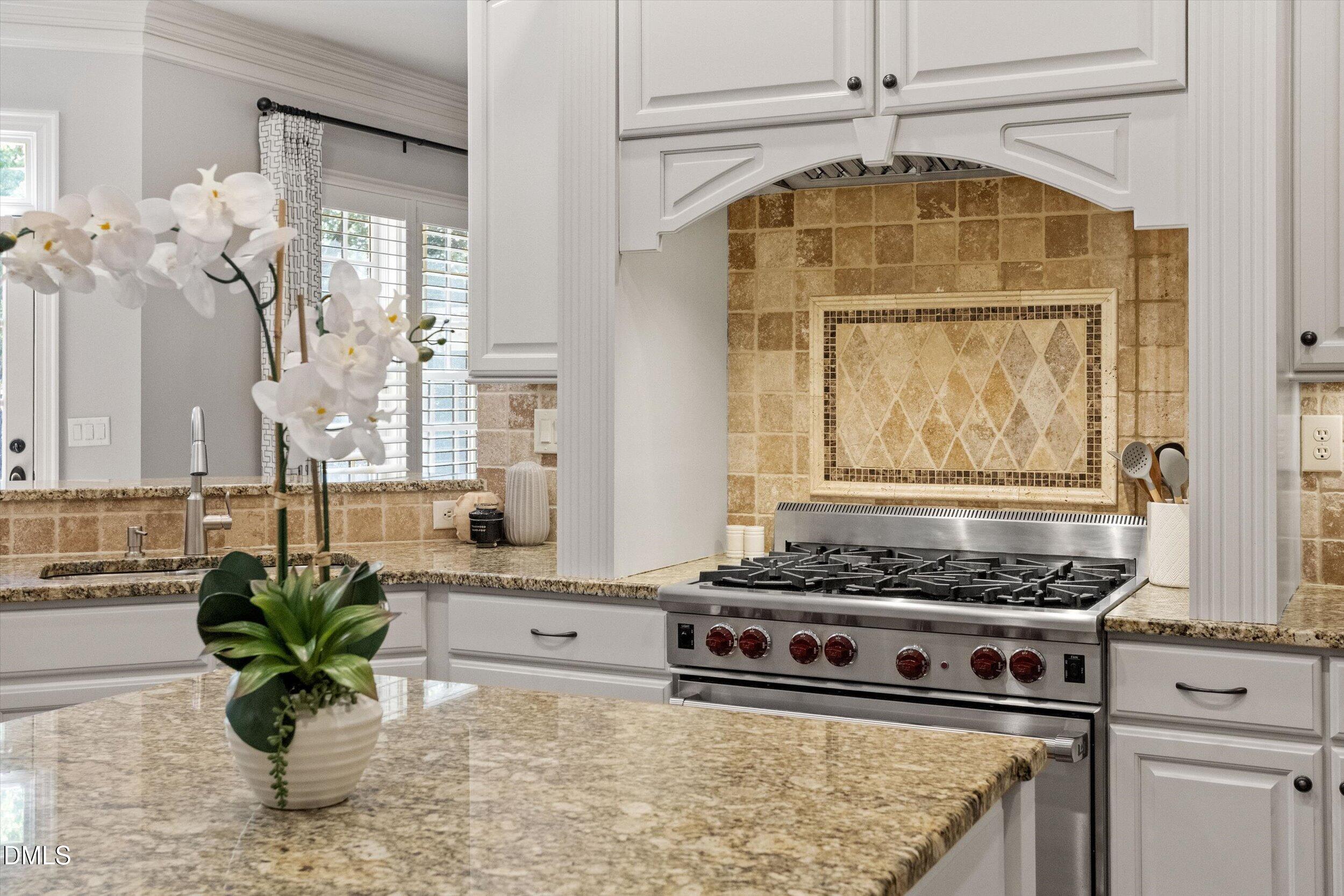 102 Michelangelo Way Property Photo 30