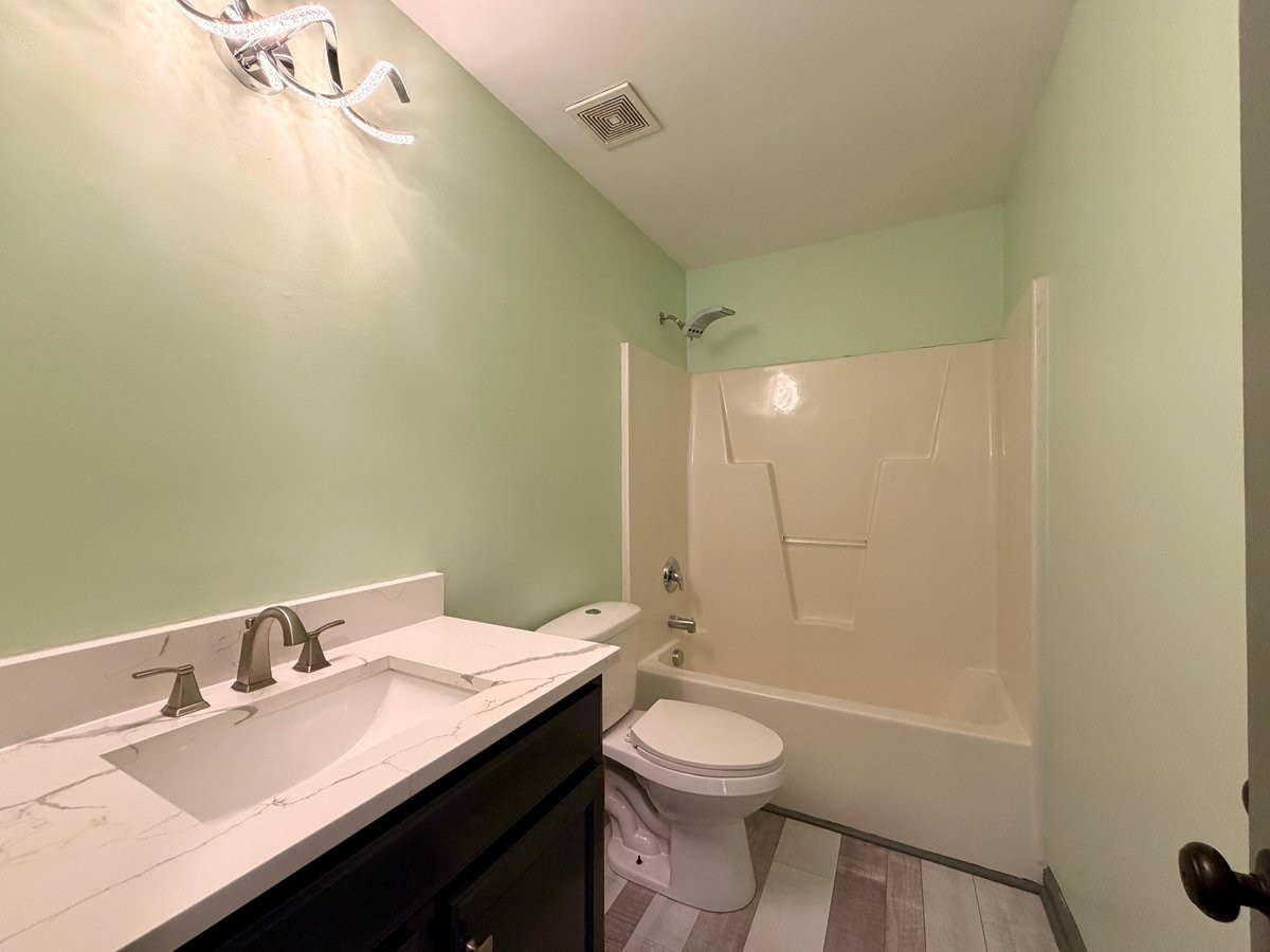 536 Madison Avenue Property Photo 22