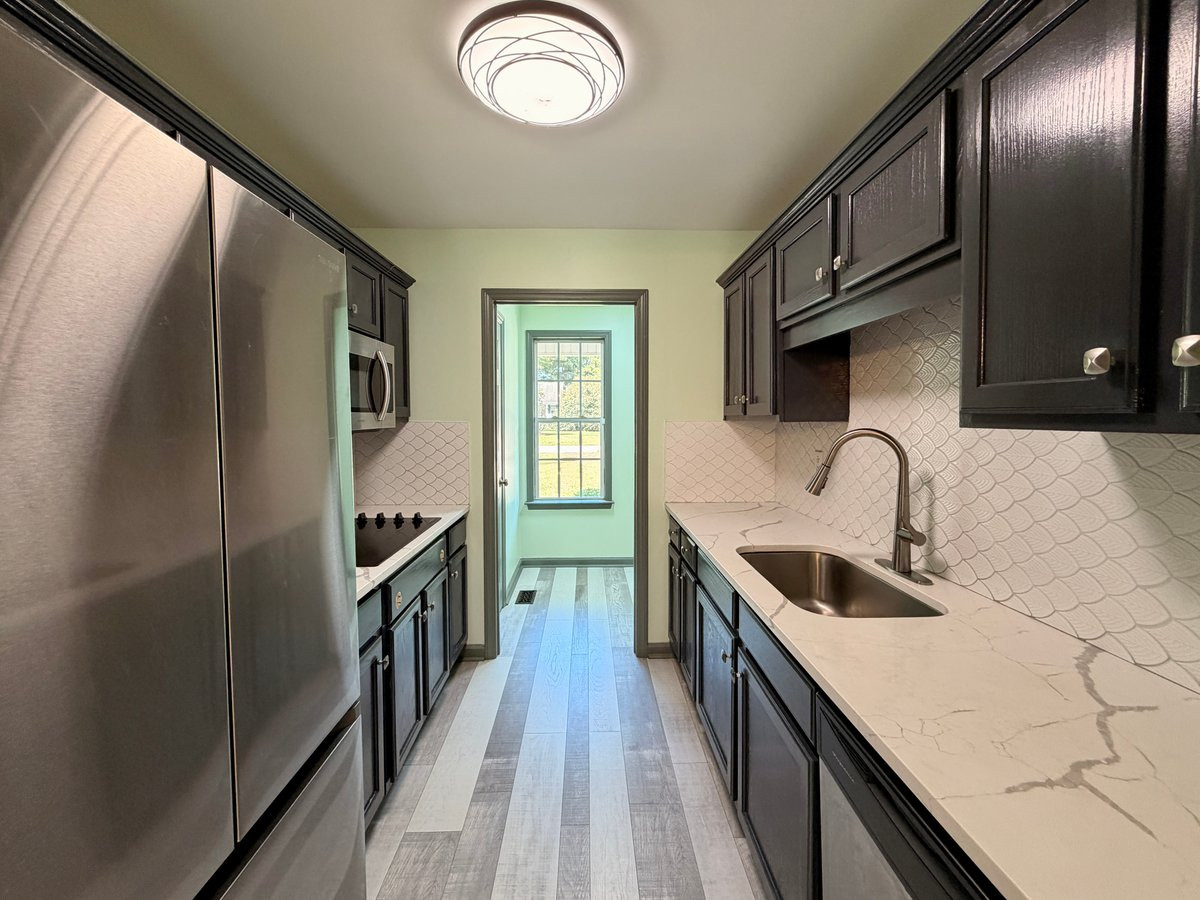 536 Madison Avenue Property Photo 32