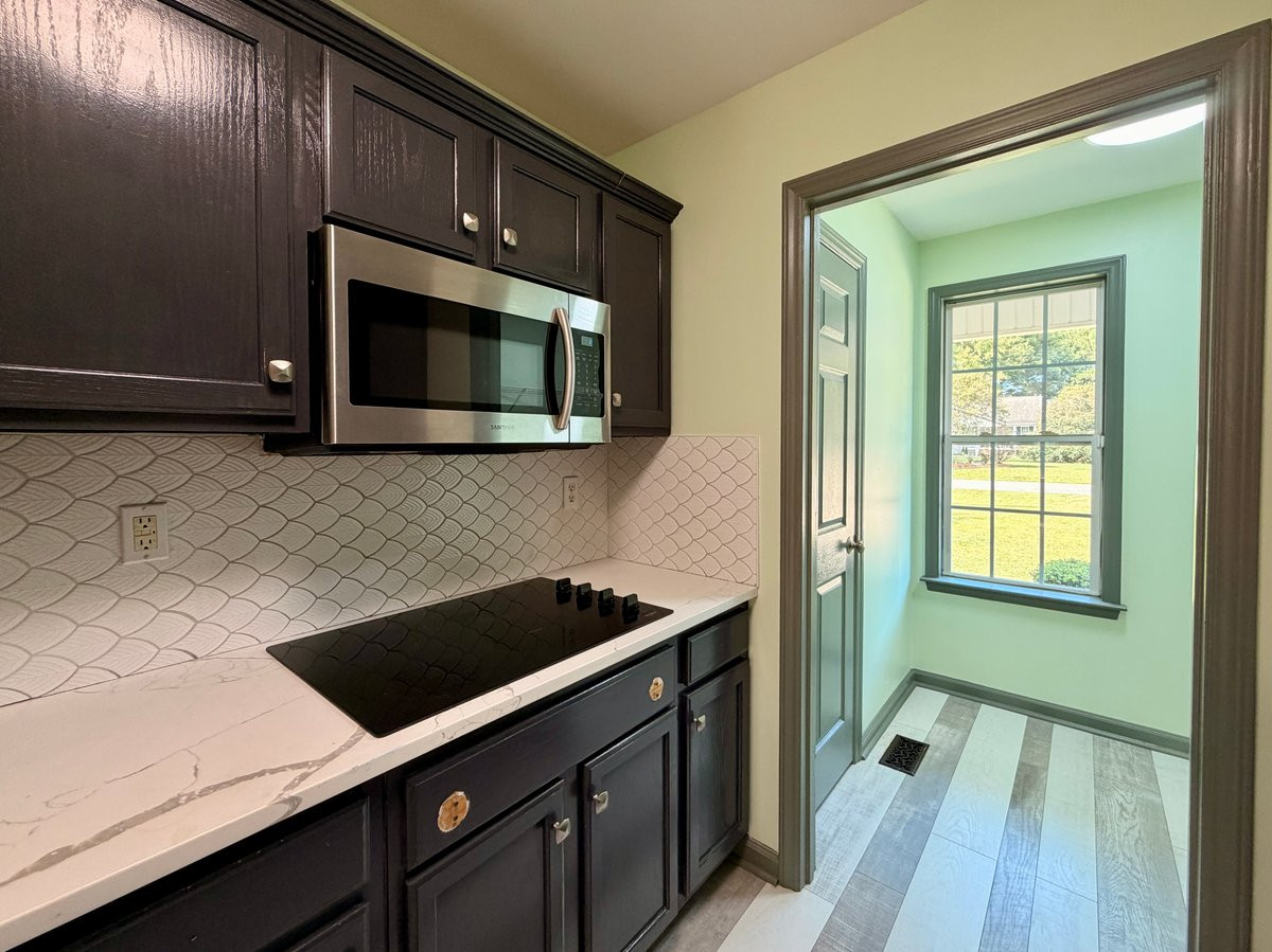 536 Madison Avenue Property Photo 33