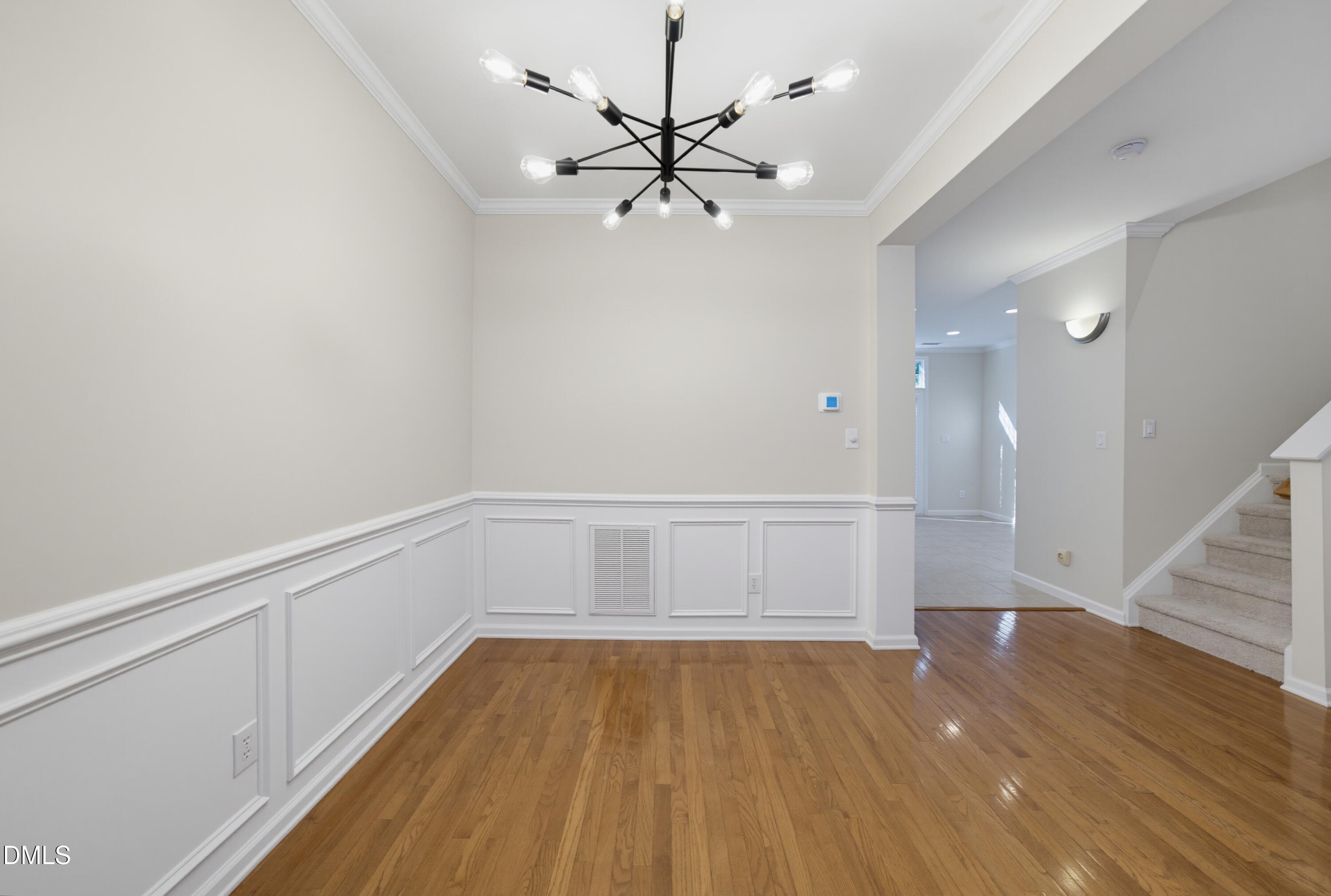 6829 Middleboro Drive Property Photo 6