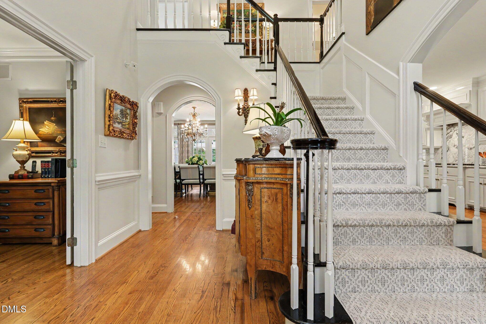 9021 Hometown Drive Property Photo 3