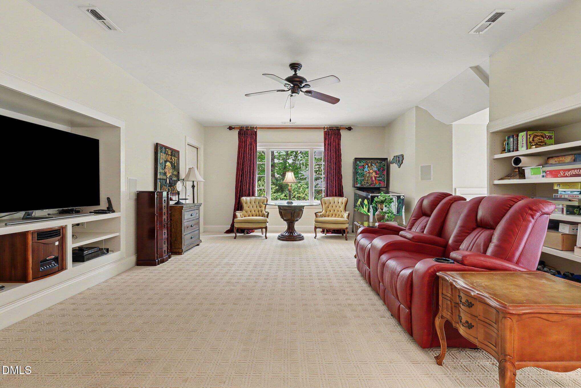 9021 Hometown Drive Property Photo 40
