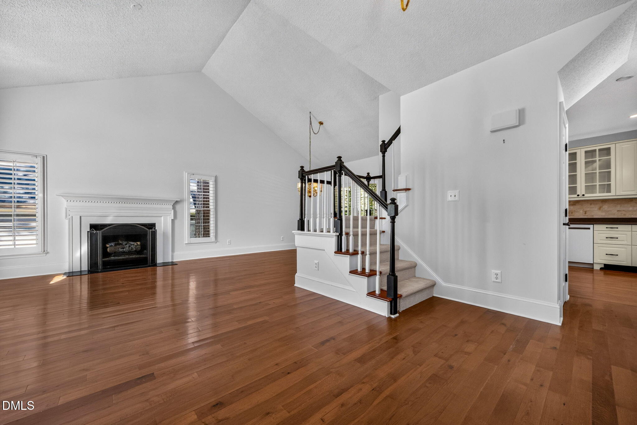 5428 Ingate Way Property Photo 5