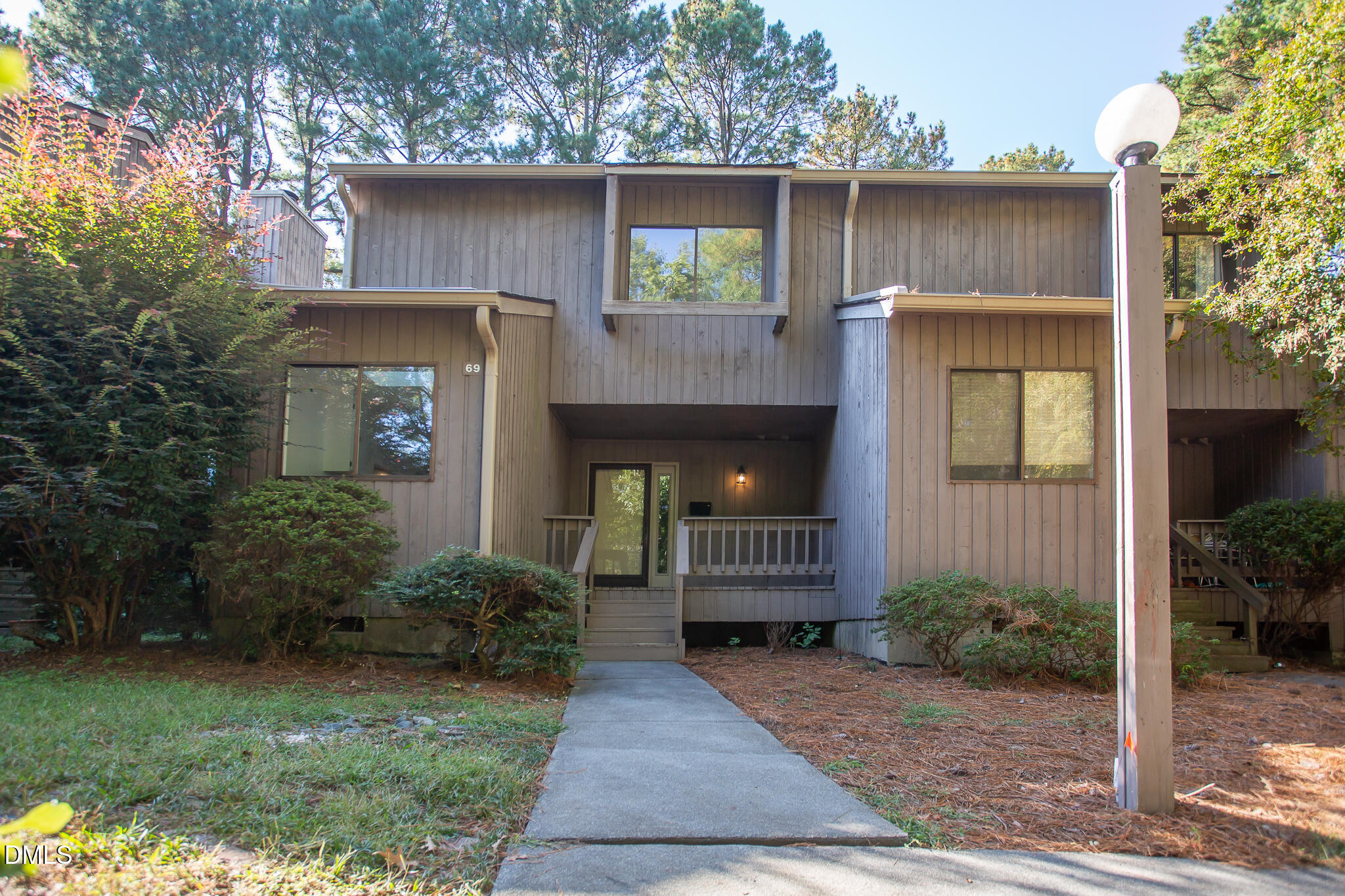 69 Fernwood Lane