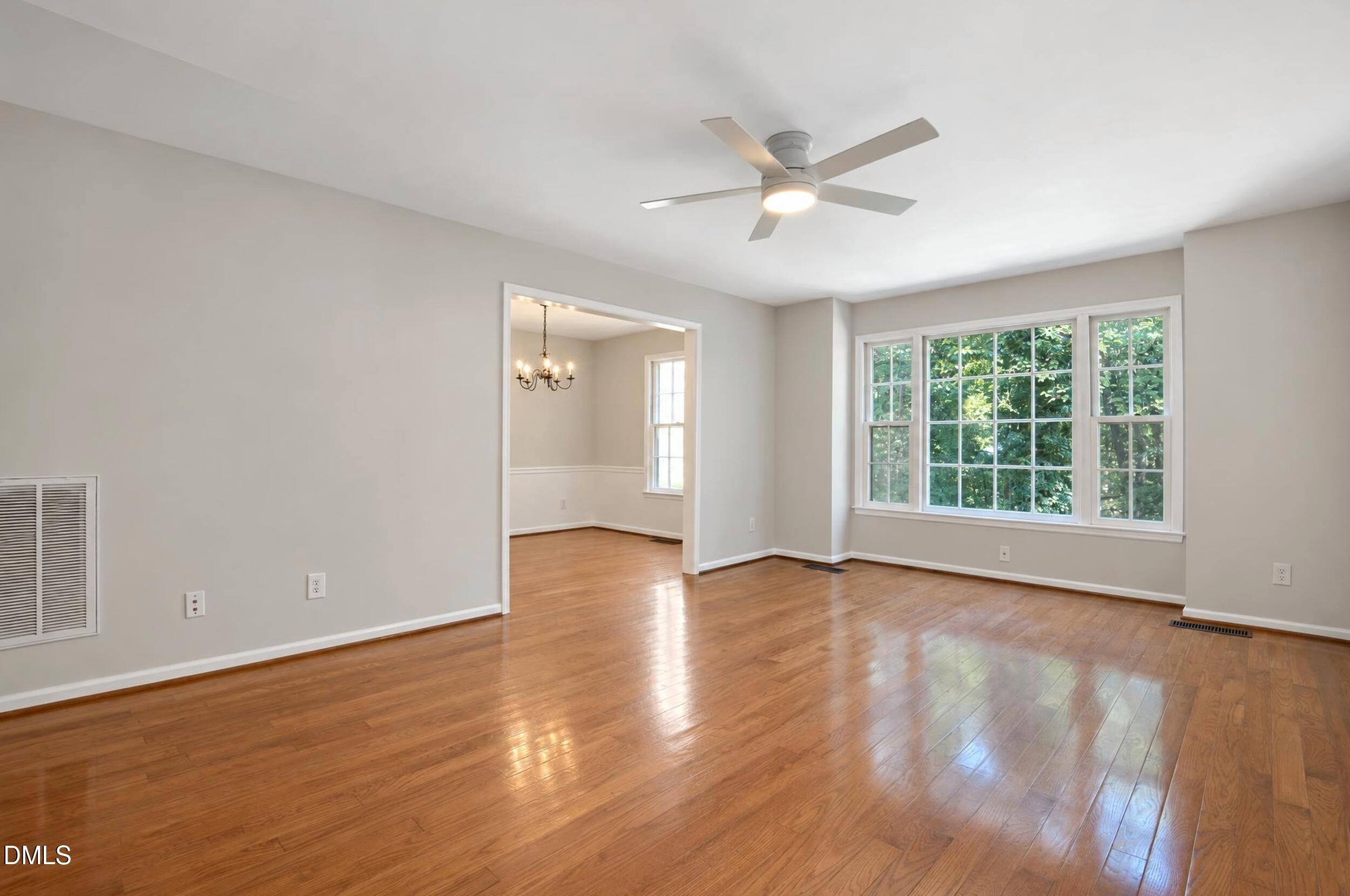 2860 Wycliff Road Property Photo 7