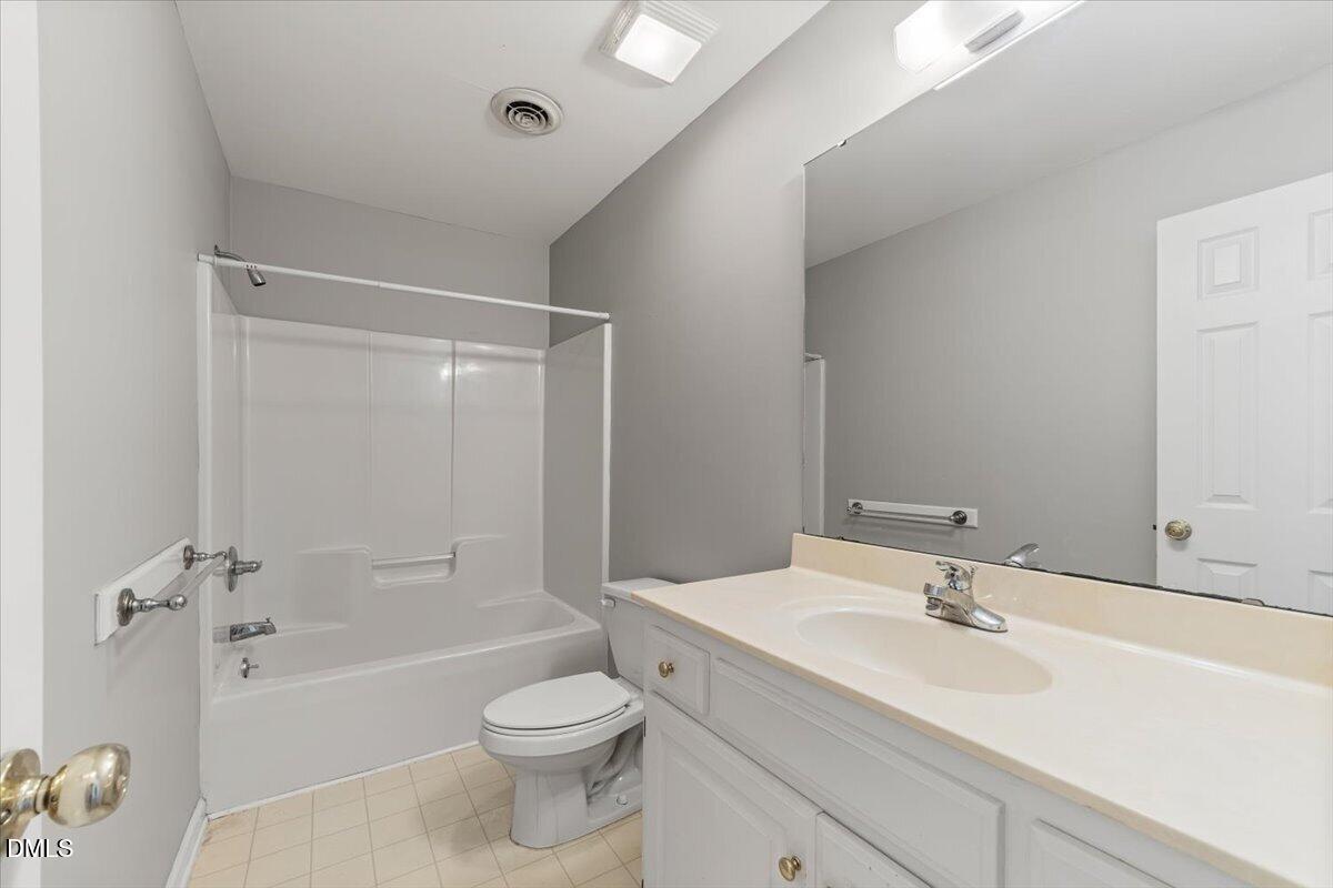 1630 Oxford Road G Property Photo 28