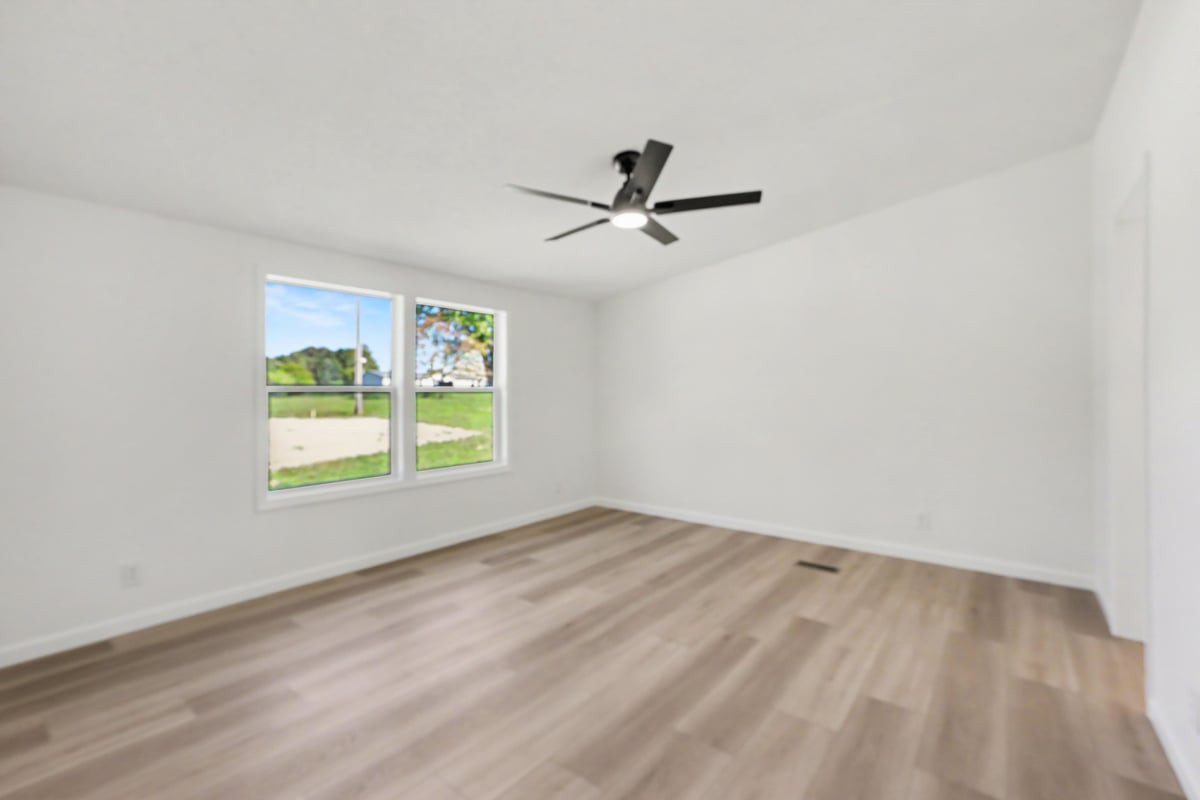 112 Hunters Edge Drive Property Photo 14