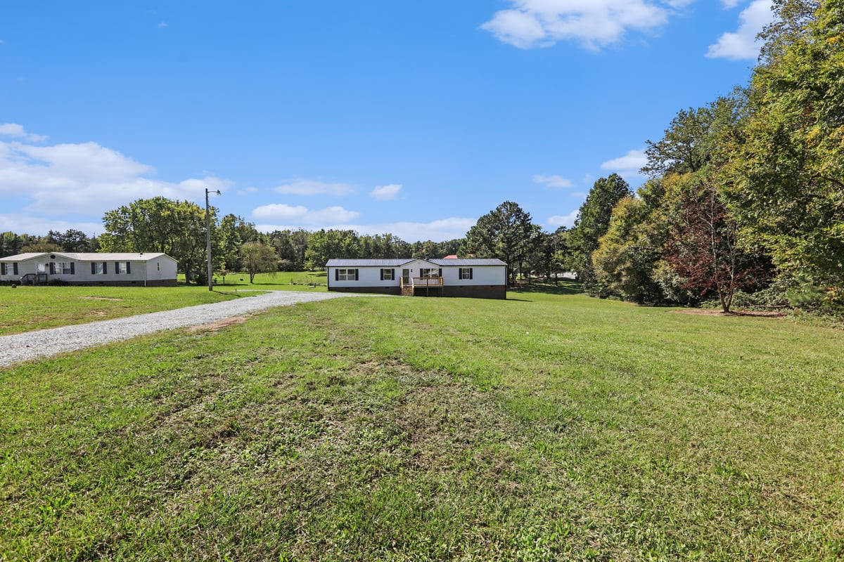 112 Hunters Edge Drive Property Photo 24