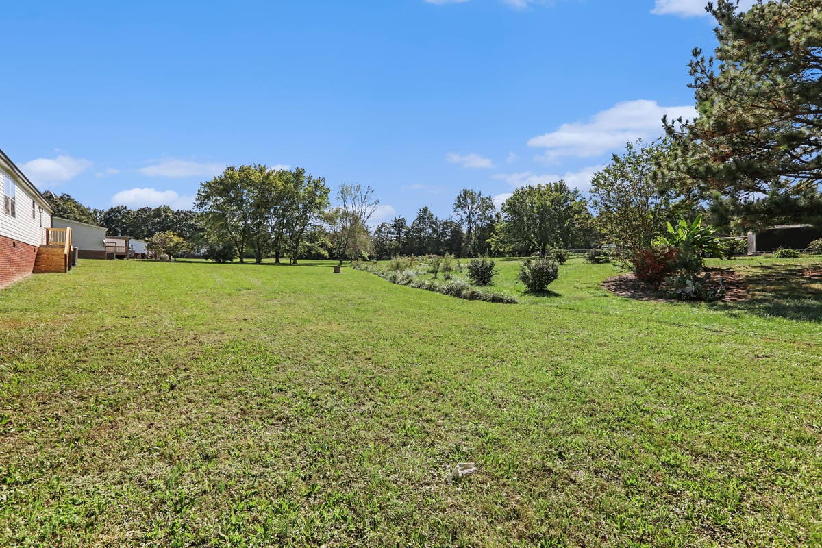 112 Hunters Edge Drive Property Photo 25