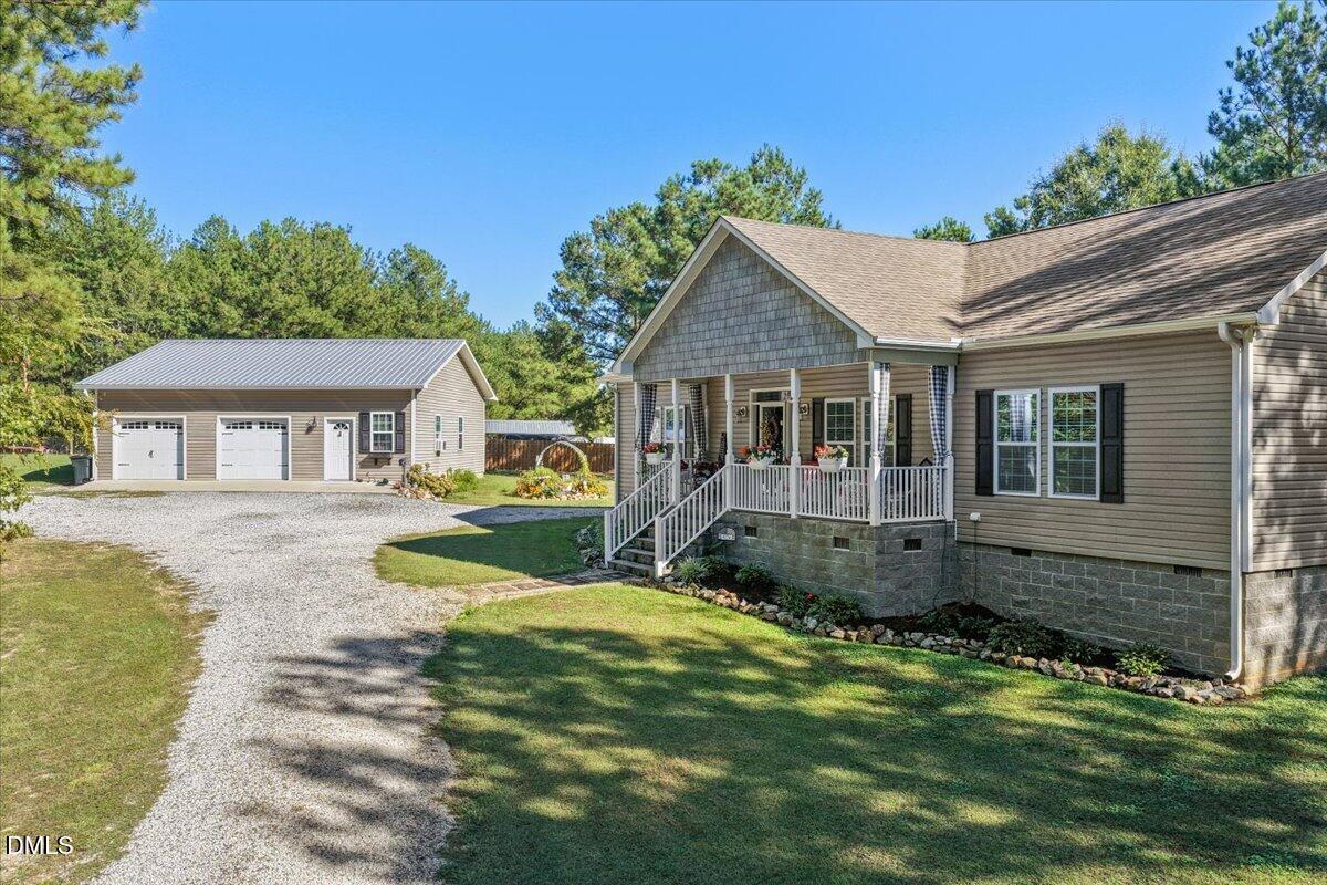 4174 J I Oakes Road Property Photo 1