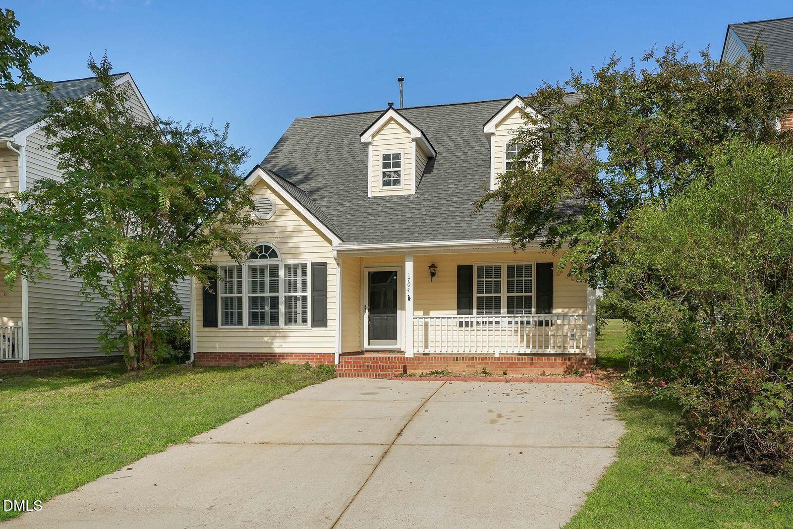 1704 Crag Burn Lane Property Photo 2