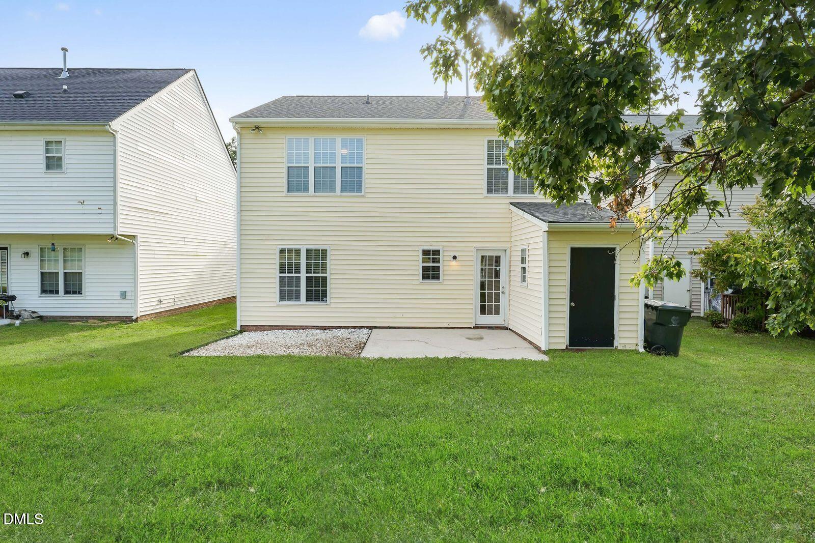 1704 Crag Burn Lane Property Photo 4