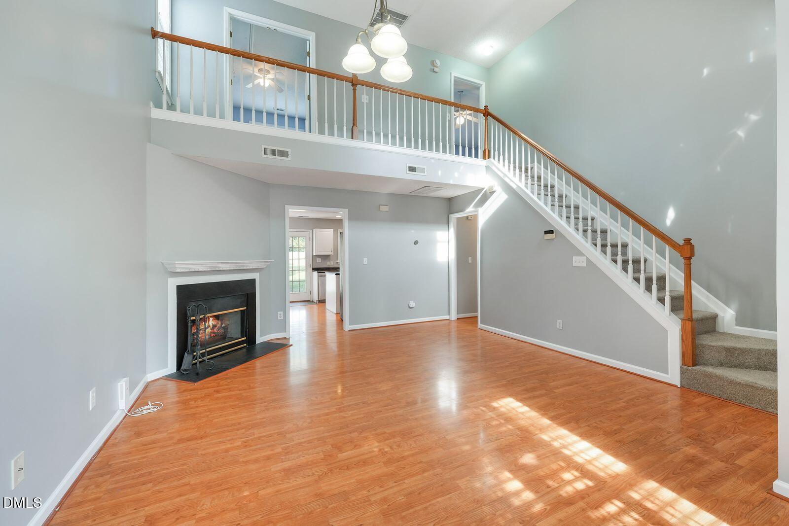 1704 Crag Burn Lane Property Photo 5