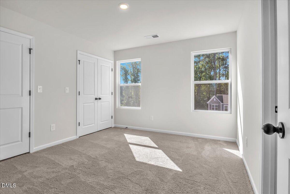 185 Seville Way Property Photo 19