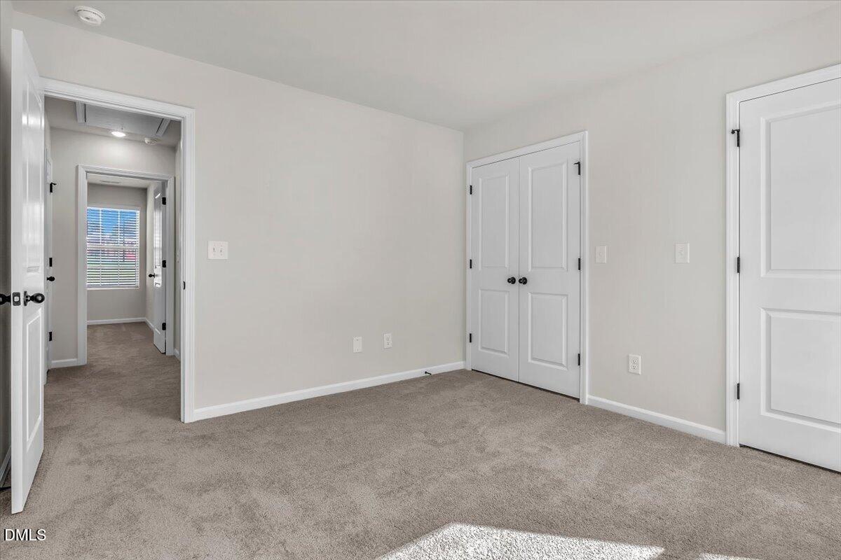 185 Seville Way Property Photo 22