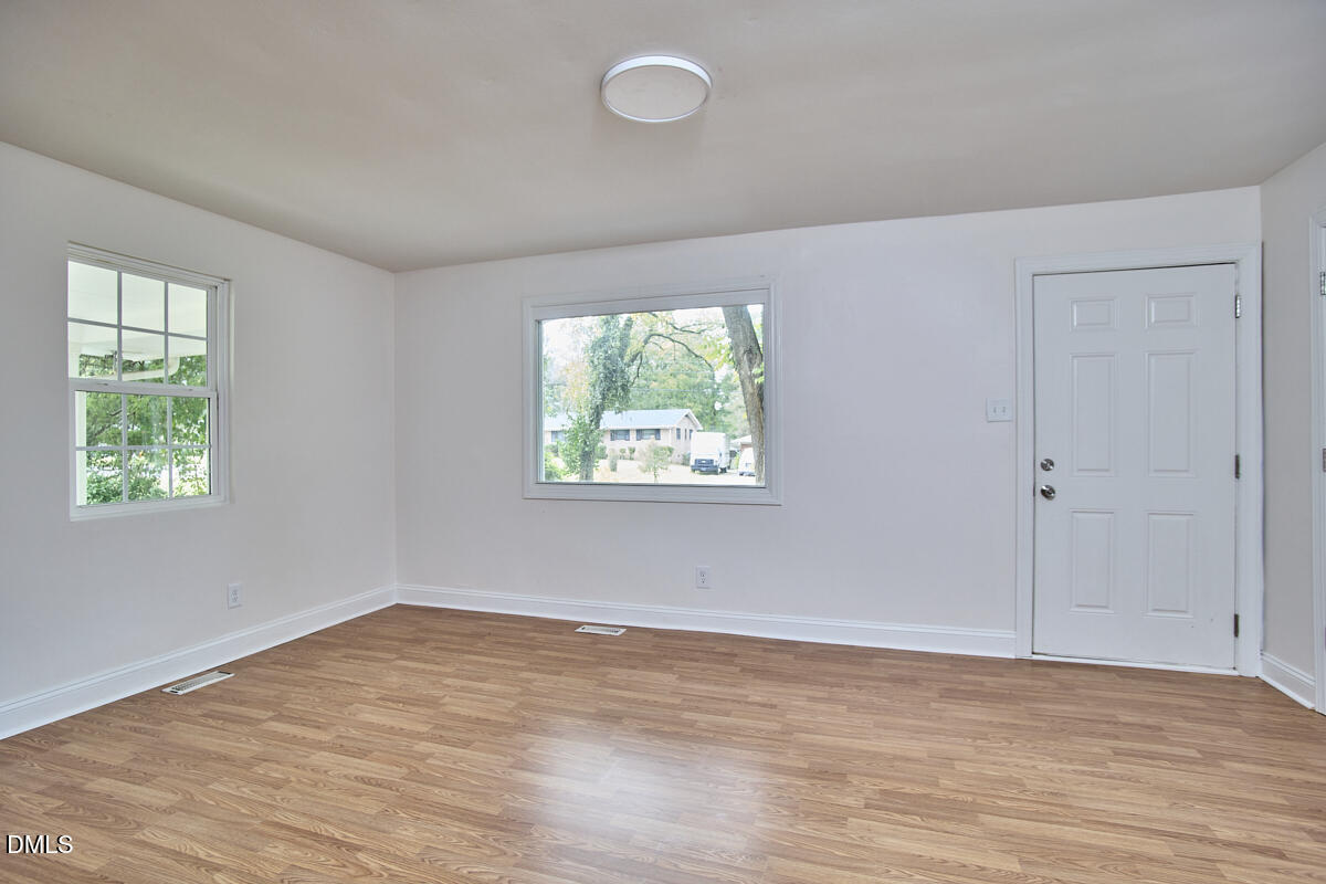 2941 Driftwood Drive Property Photo 6