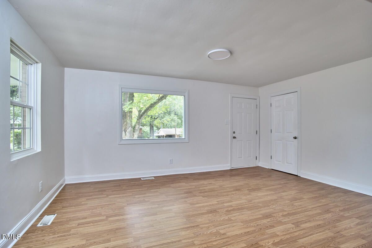 2941 Driftwood Drive Property Photo 7